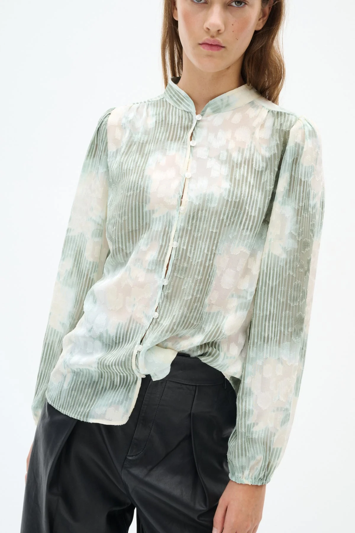 Cielle Shirt Green Illuminating Florals - Image 4