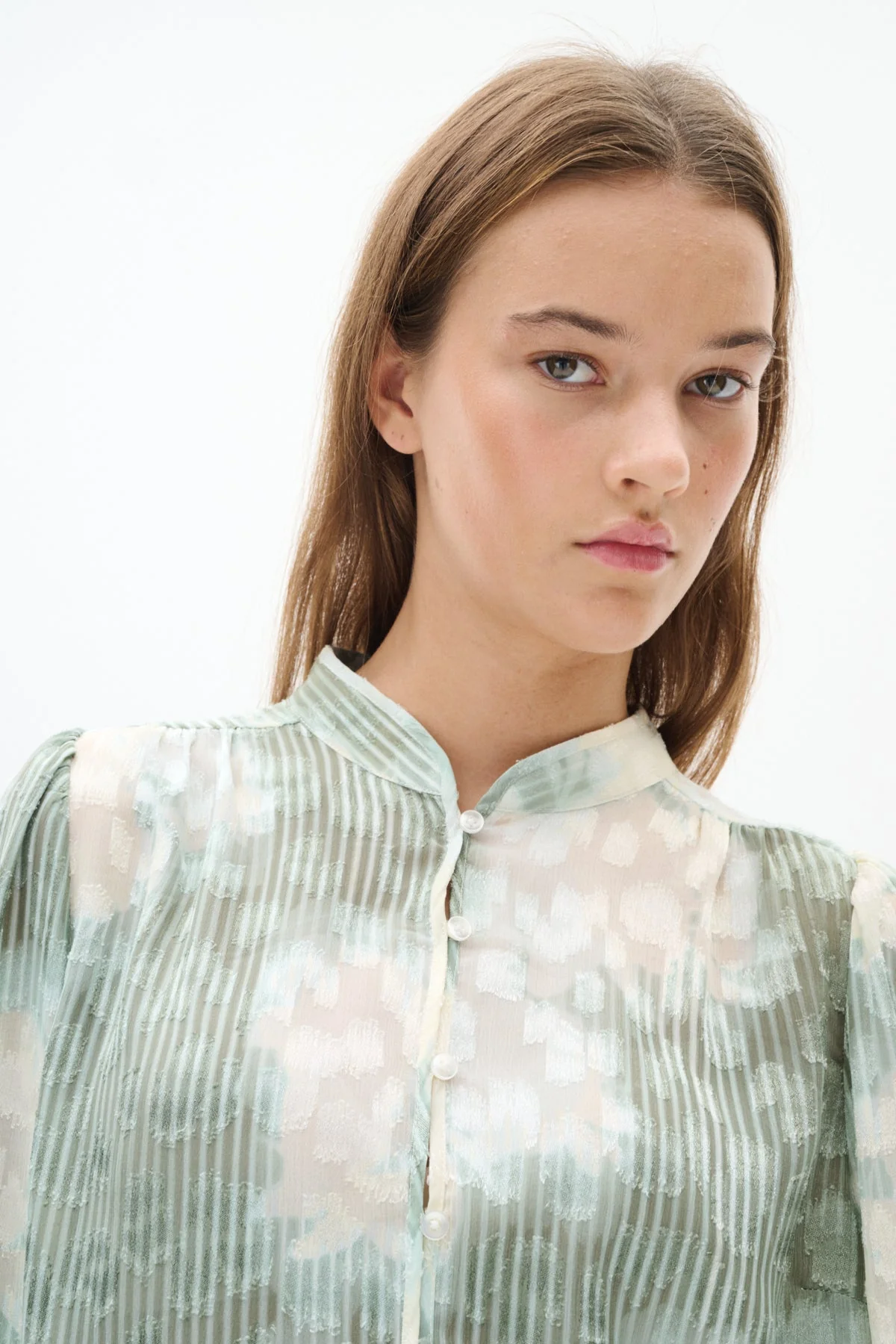 Cielle Shirt Green Illuminating Florals - Image 9