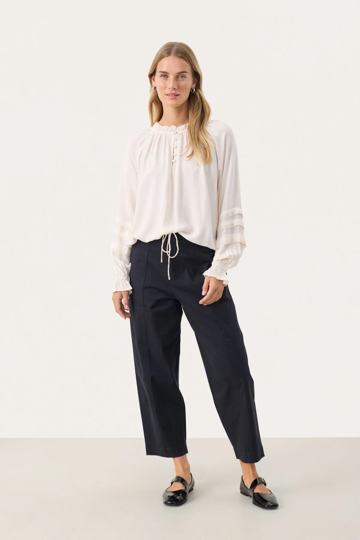 Narachapw Blouse Eggnog - Image 3