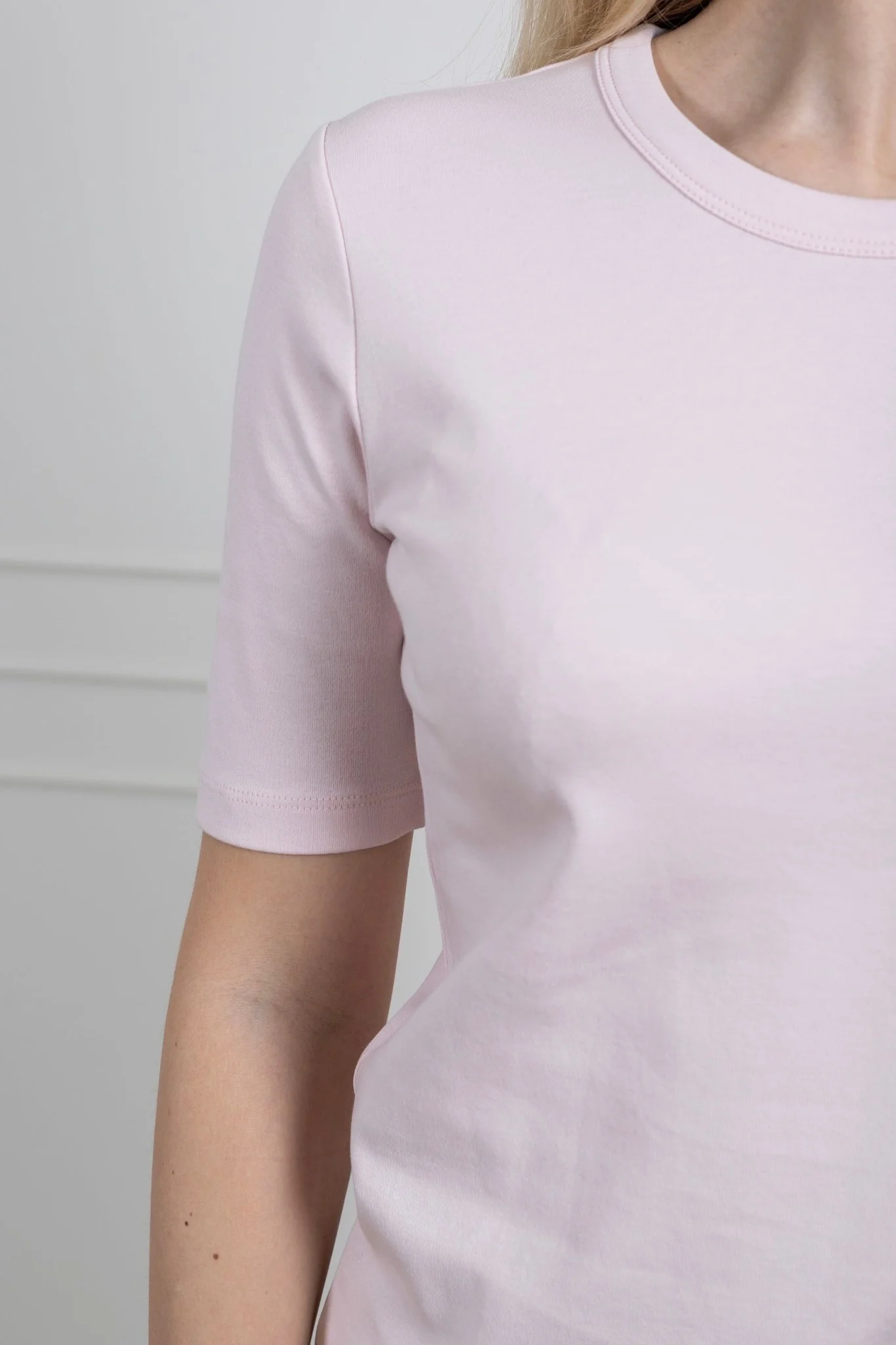 Ratanapw T-Shirt Mauve Chalk - Image 6