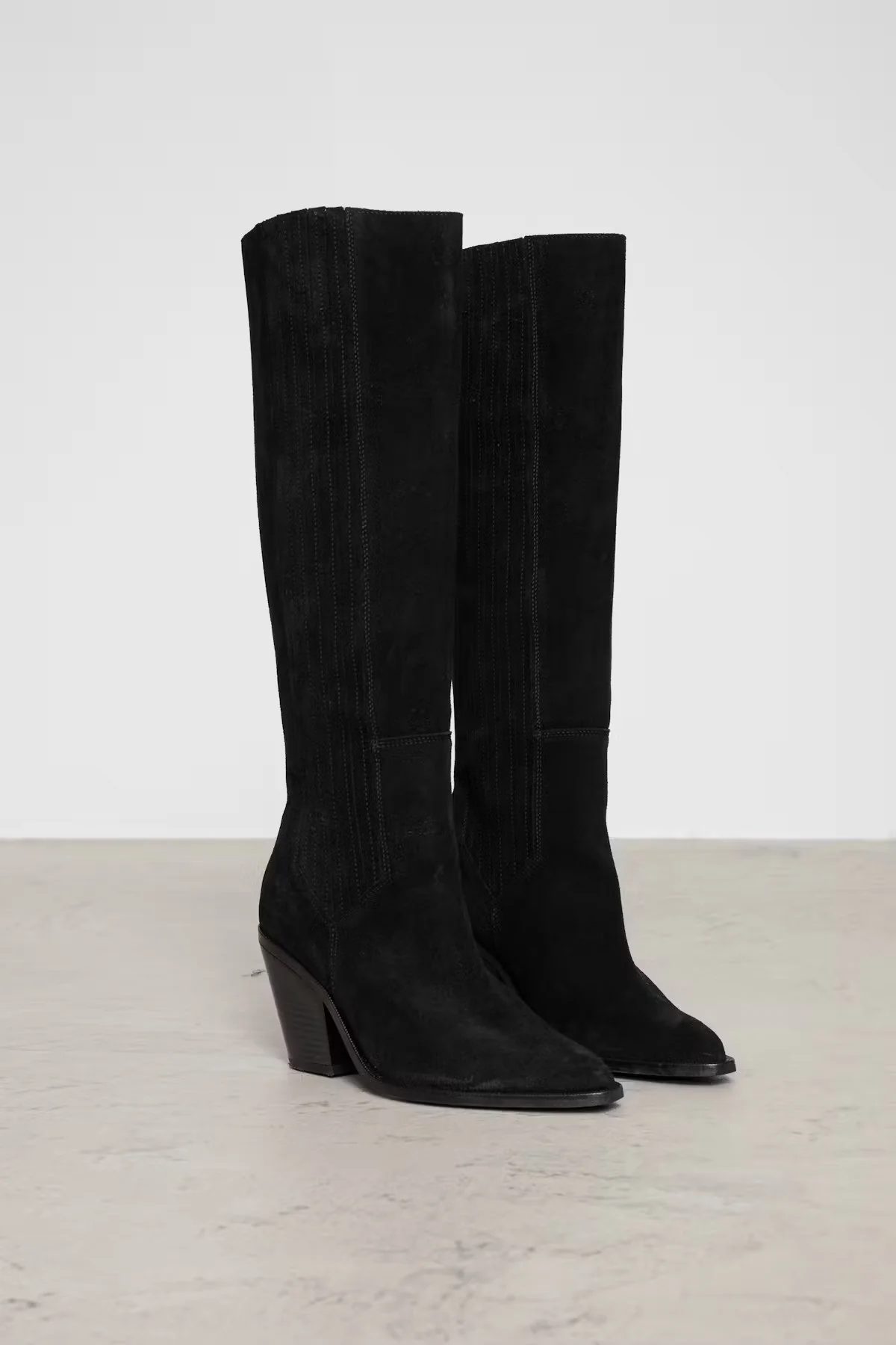 Wilma Knee Boot Black Suede - Image 3