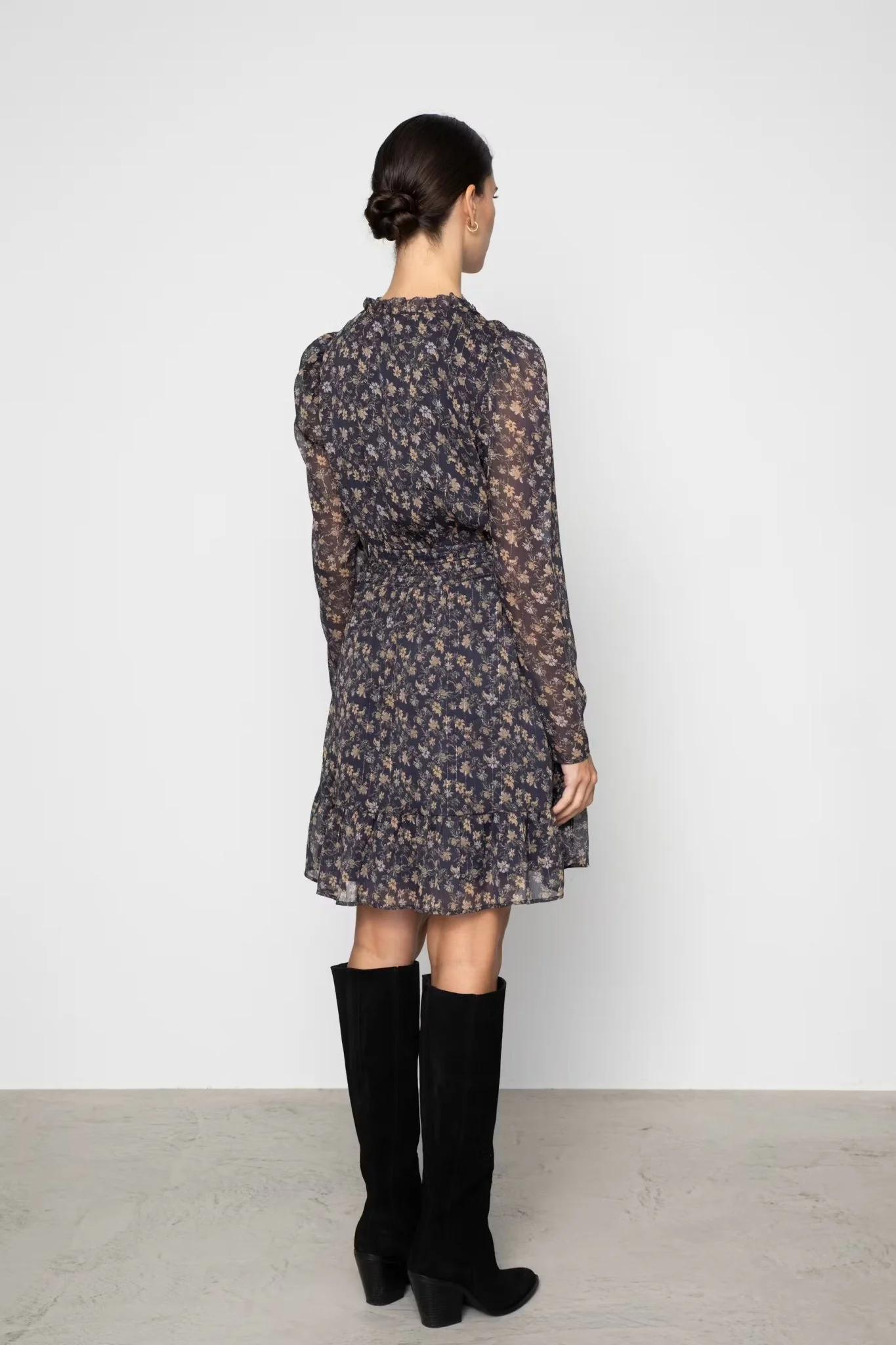 Eira Dress Navy Dahlia Print - Image 12