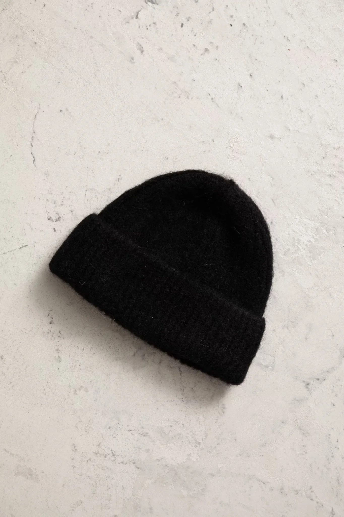 Ayla Beanie Black - Image 4