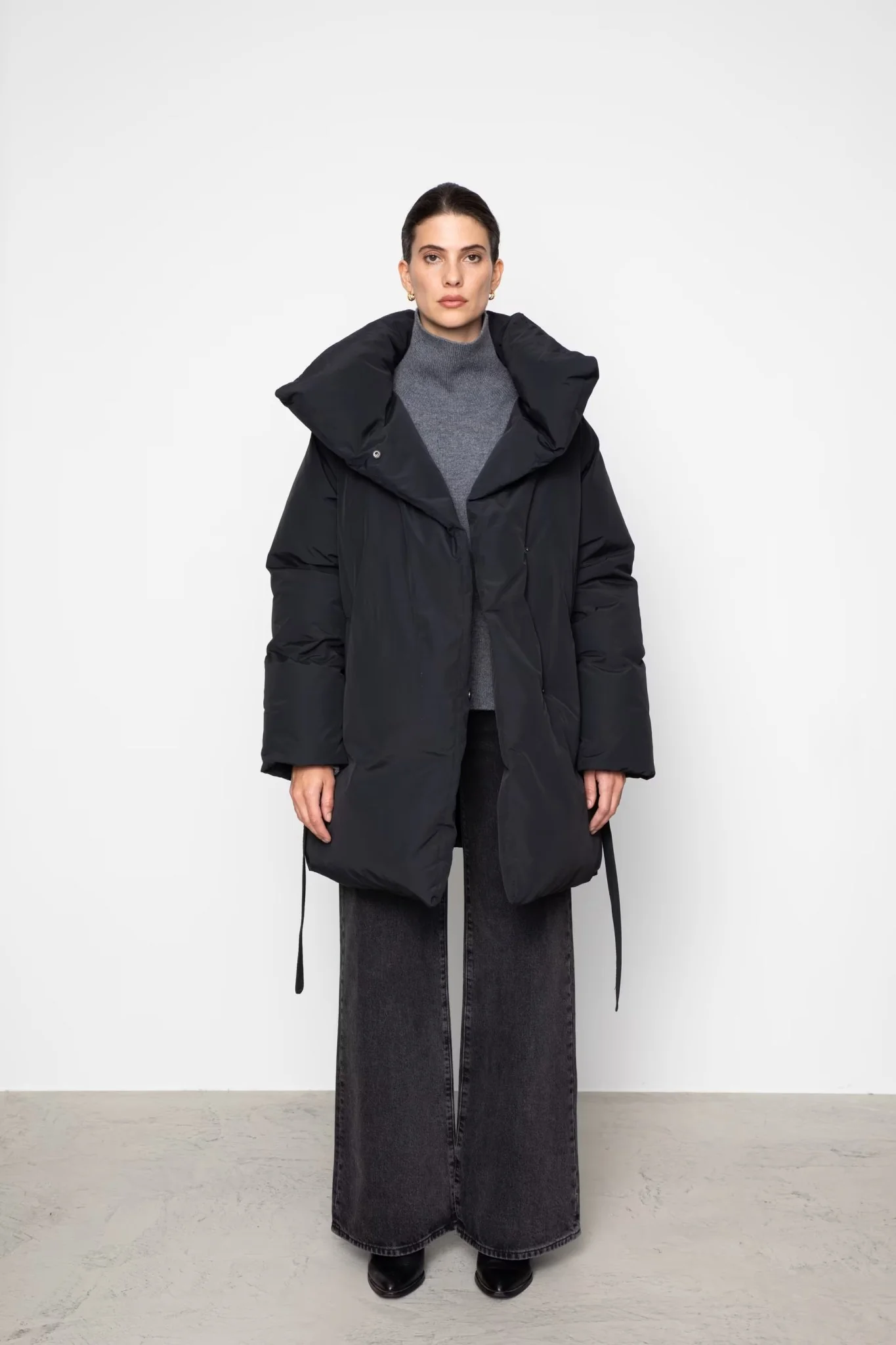 Orion Down Jacket Black - Image 7