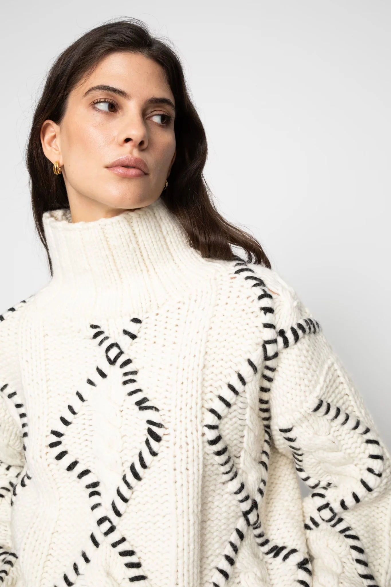 Neva Cable Knit Cream - Image 3