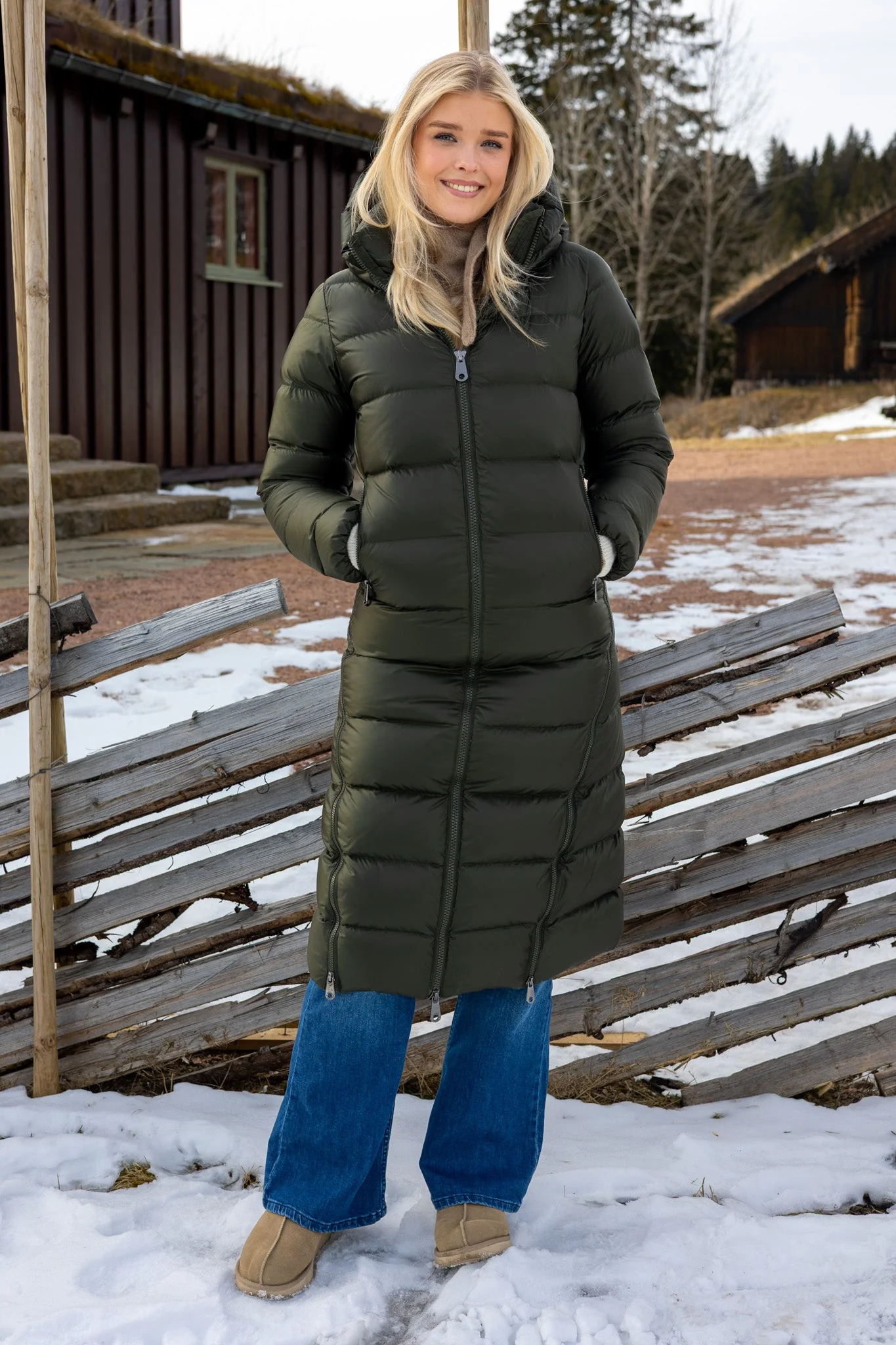 Val Cenis Long Jacket Dark Green