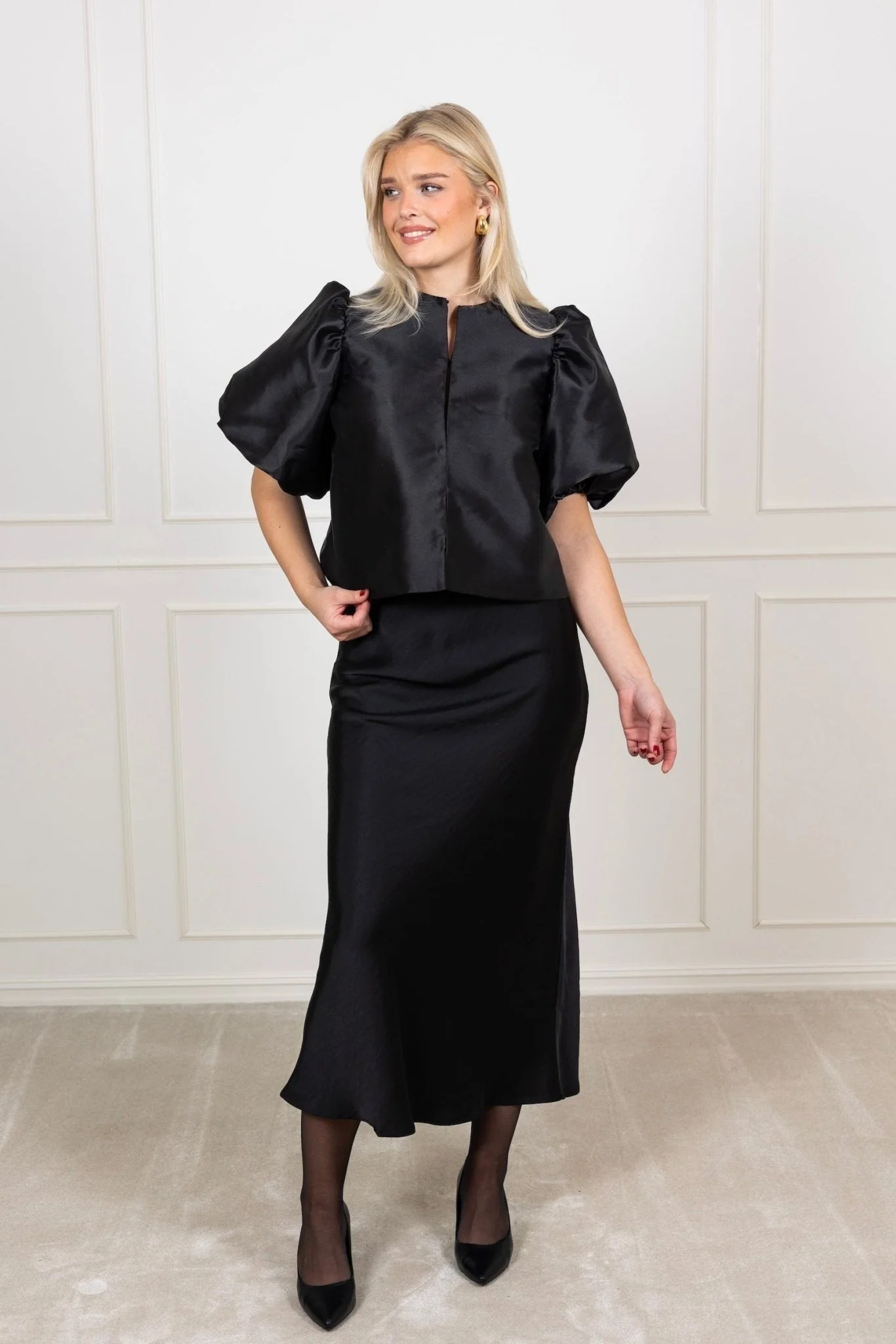 Cleo Blouse Black - Image 10