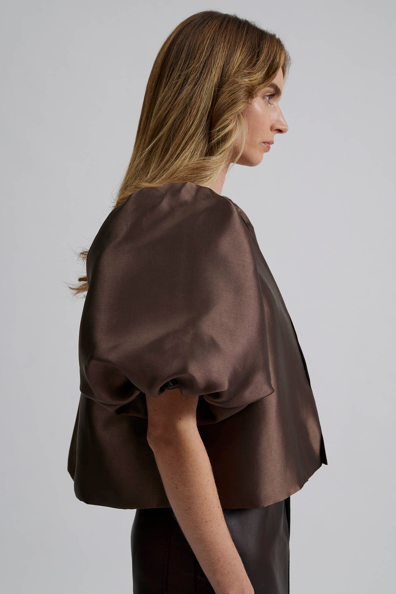 Cleo Blouse Chocolate - Image 3