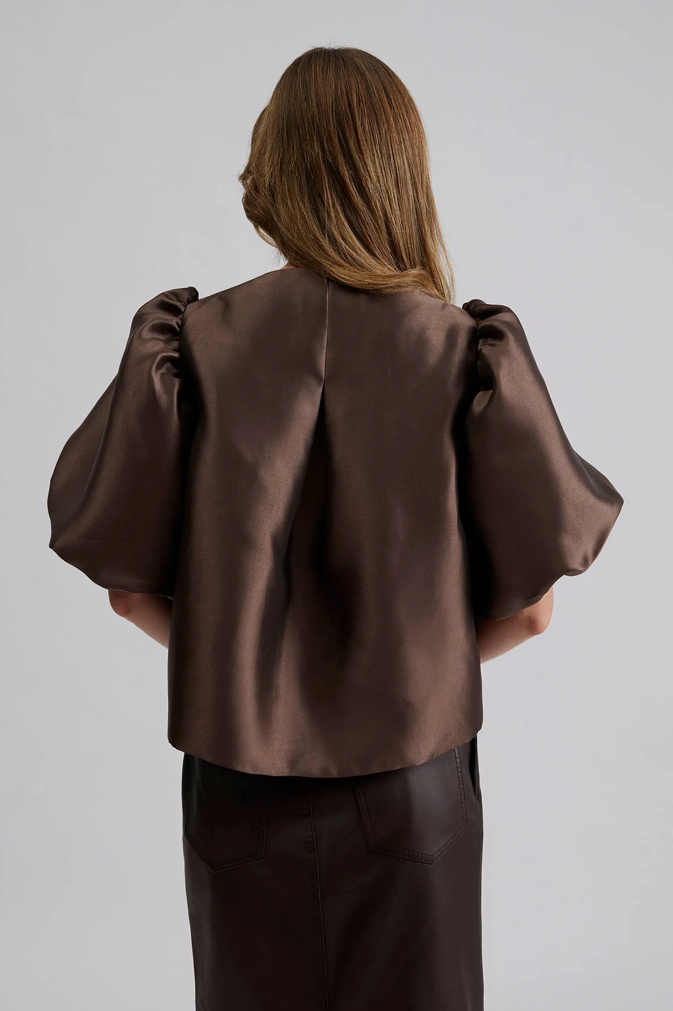 Cleo Blouse Chocolate - Image 4
