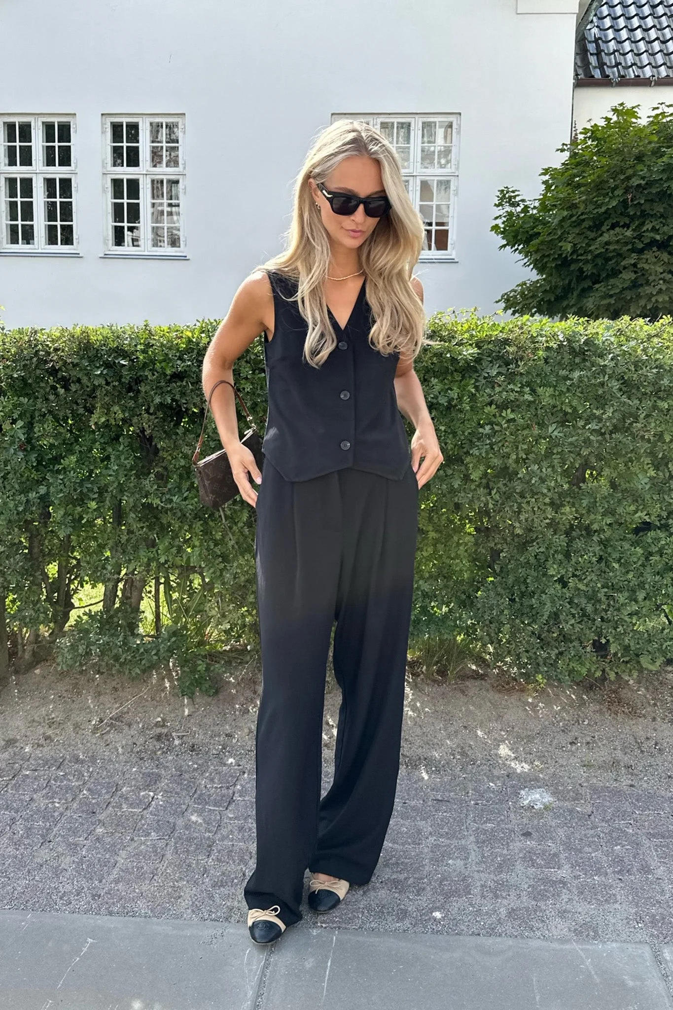 Celina Pants Black - Image 4
