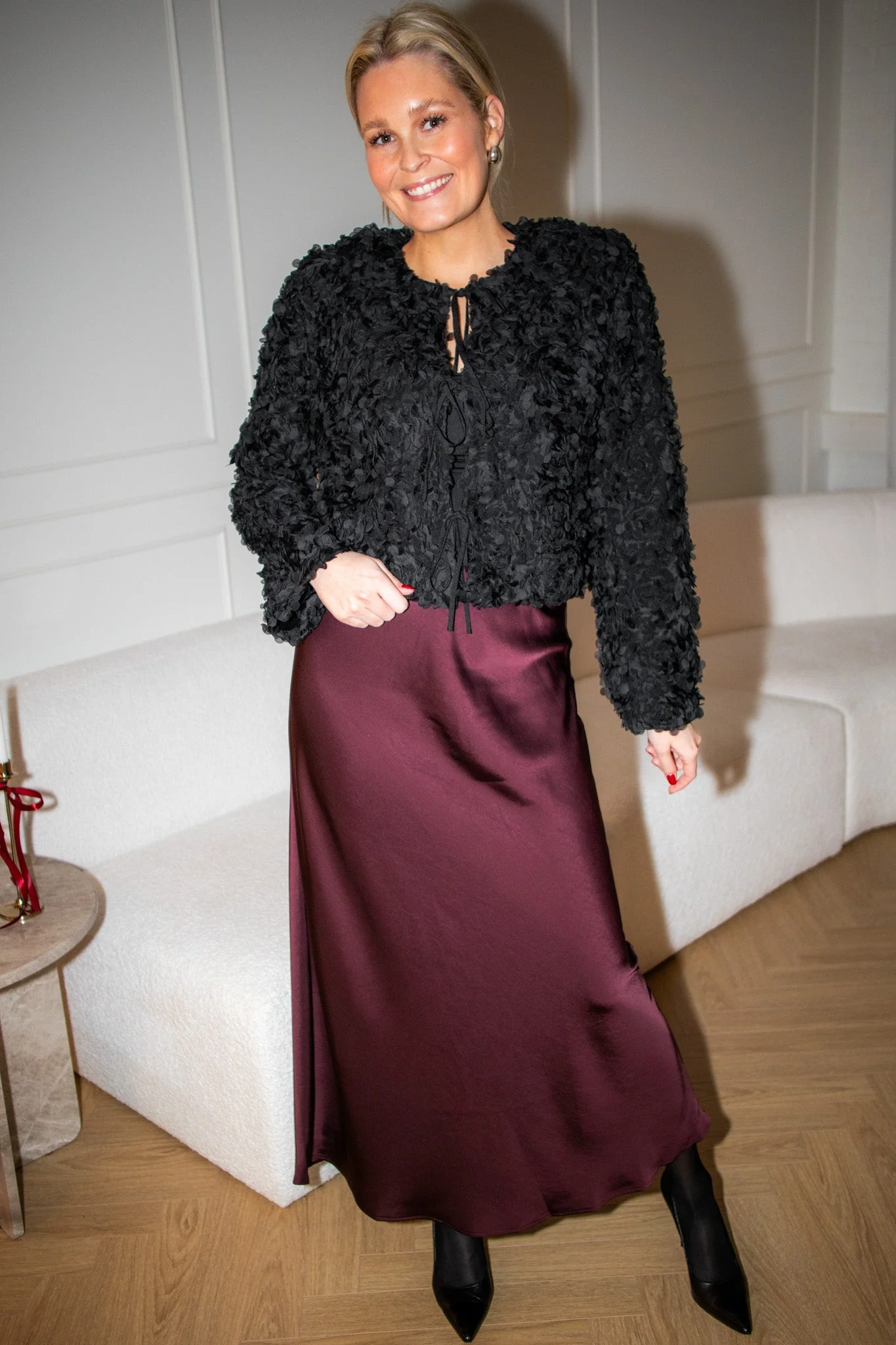 Vicky Heavy Sateen Skirt Burgundy - Image 4