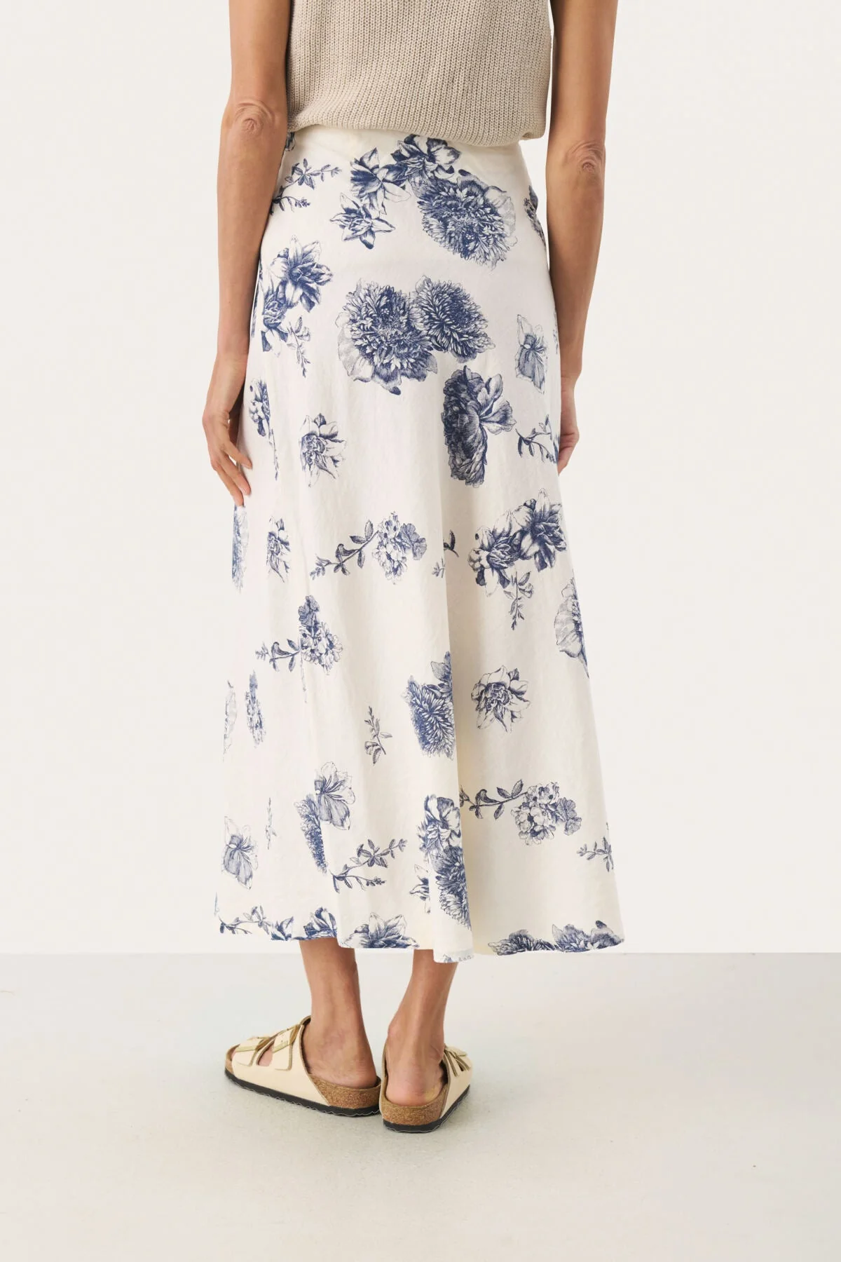 Nittaspw Skirt Oceana Stunning Flower Print - Image 5