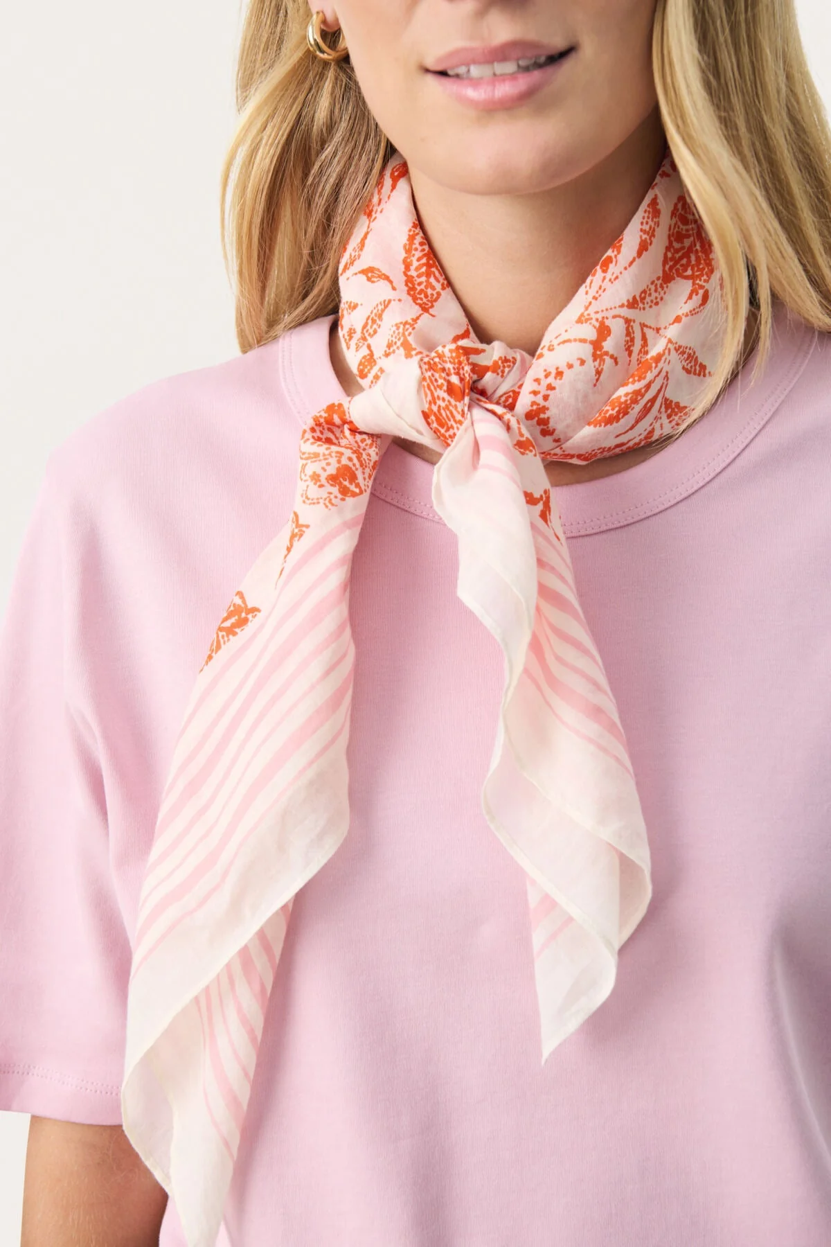 Louipw Scarf Tigerlily Paisley Print - Image 2