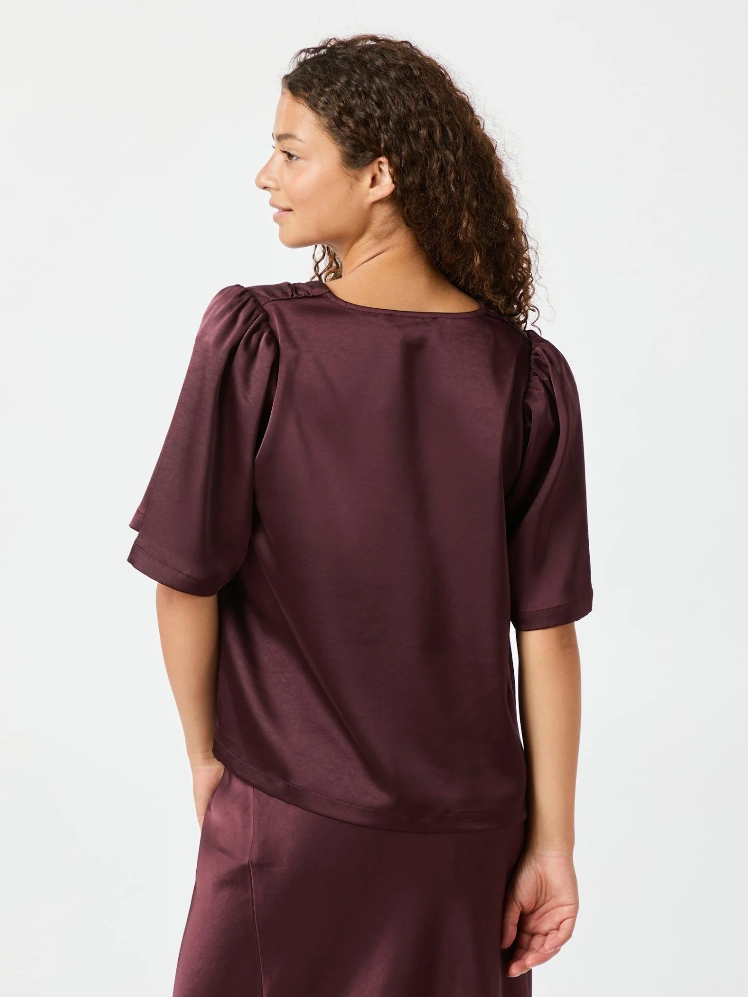 Largo Heavy Sateen Blouse Burgundy - Image 6