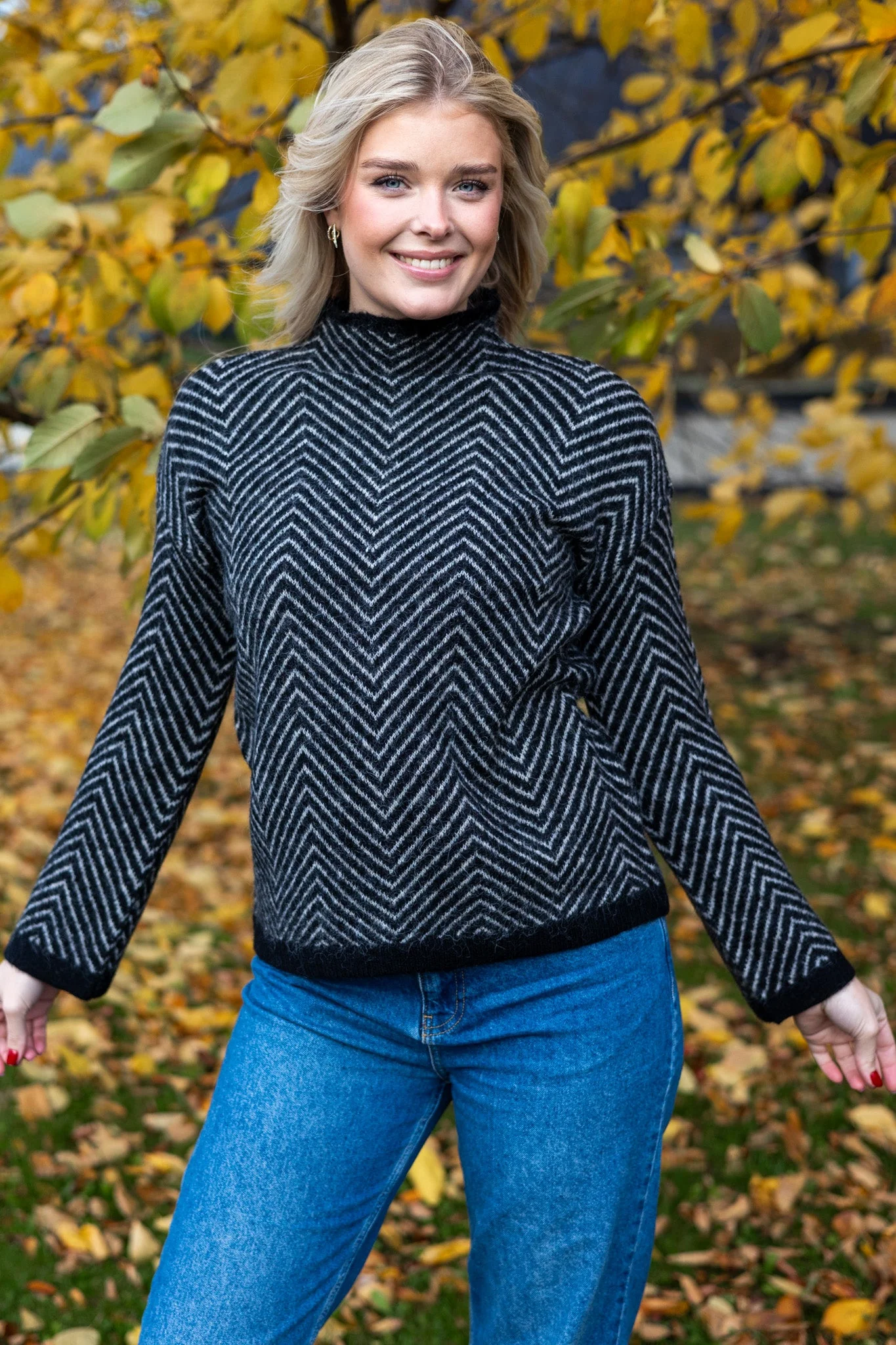 Lulu Ls Herringbone Knit High Neck Black Birch - Image 3