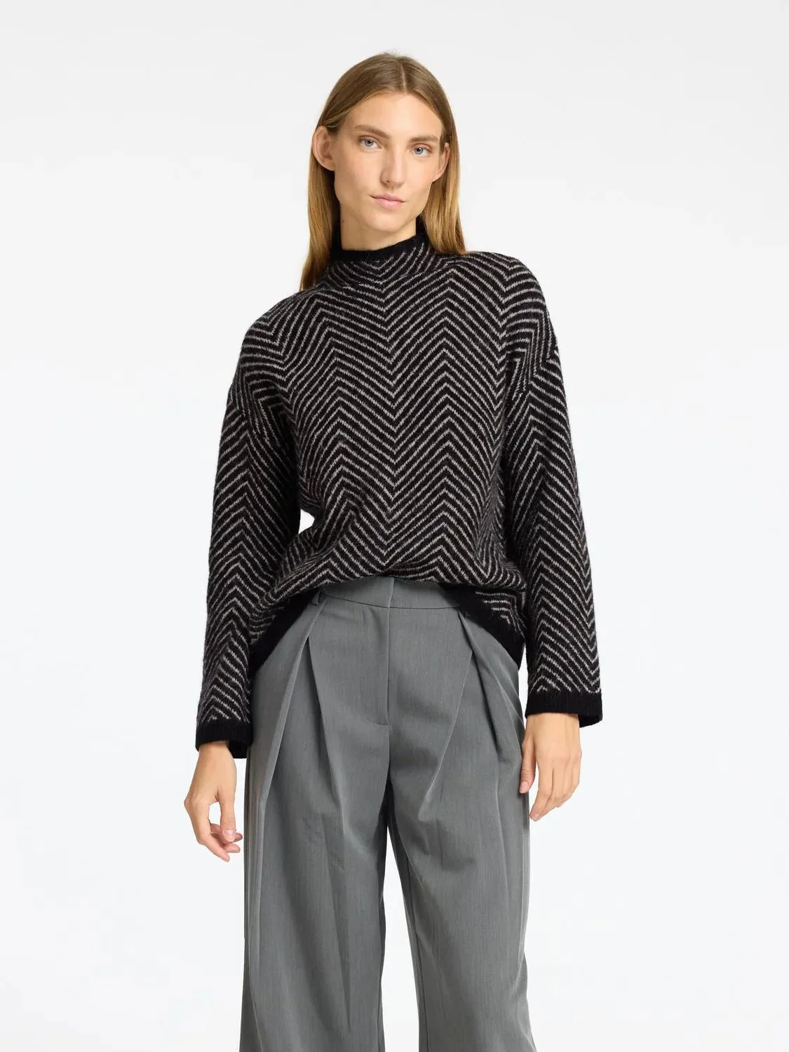 Lulu Ls Herringbone Knit High Neck Black Birch - Image 6