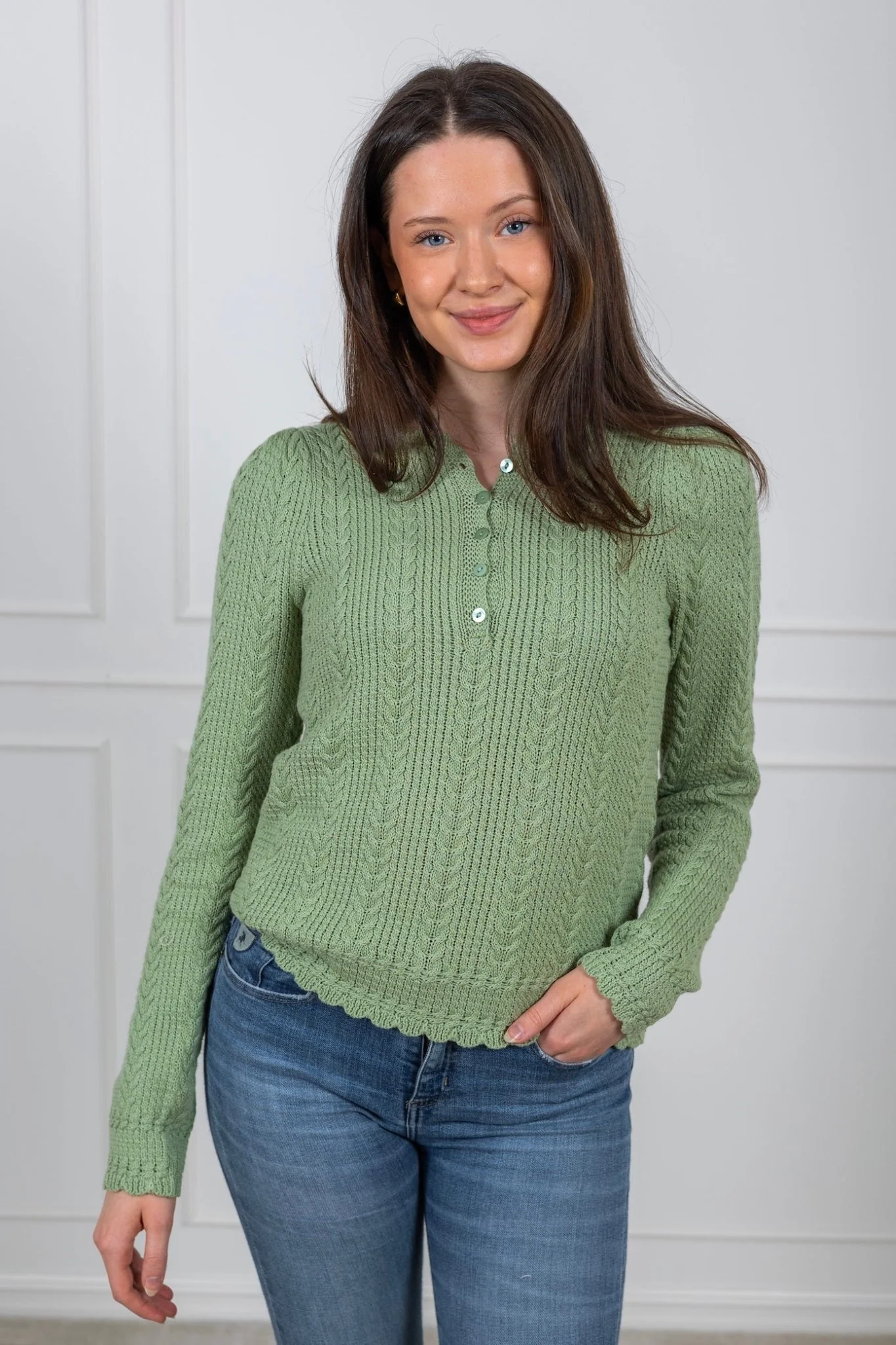 Bridget Pullover Pale Green