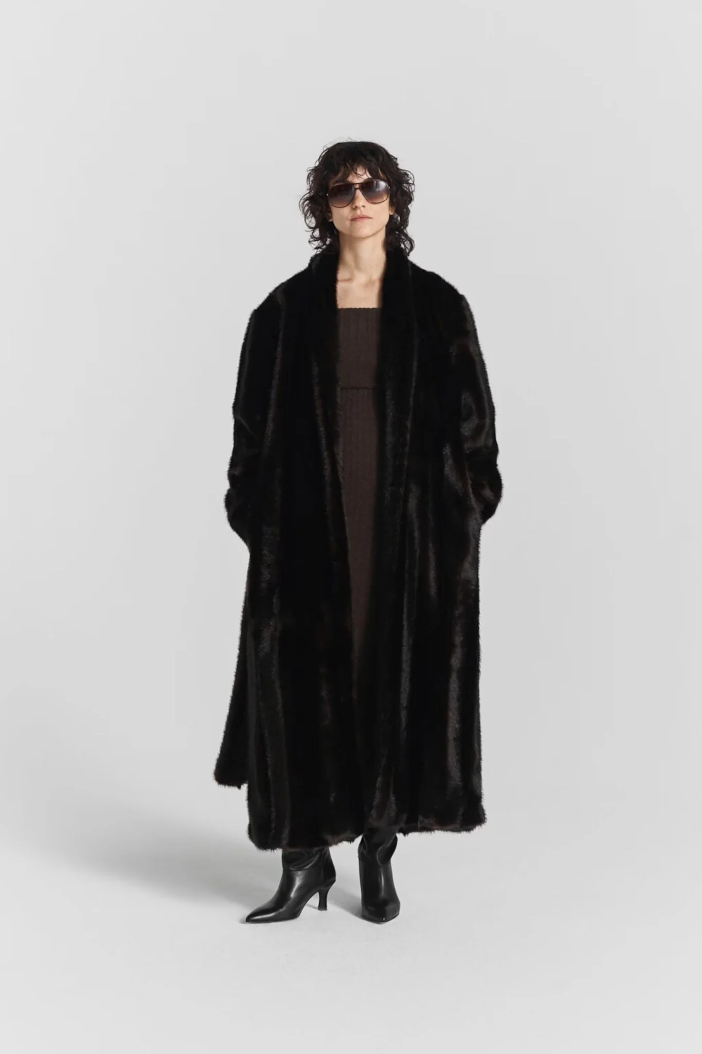 Vaujany Faux Fur Maxi Coat Rich Brown - Image 6