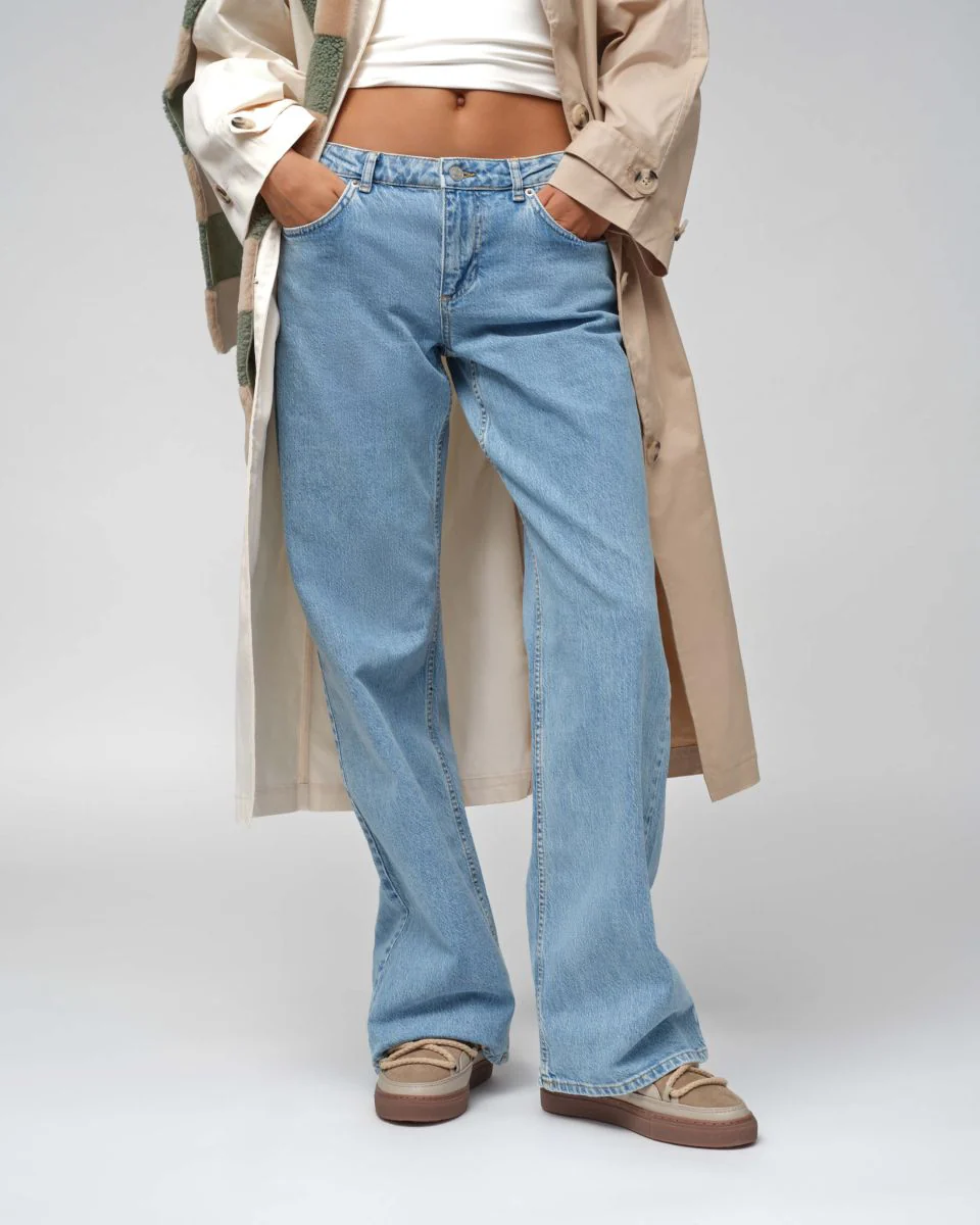 Classic Beige - Image 7