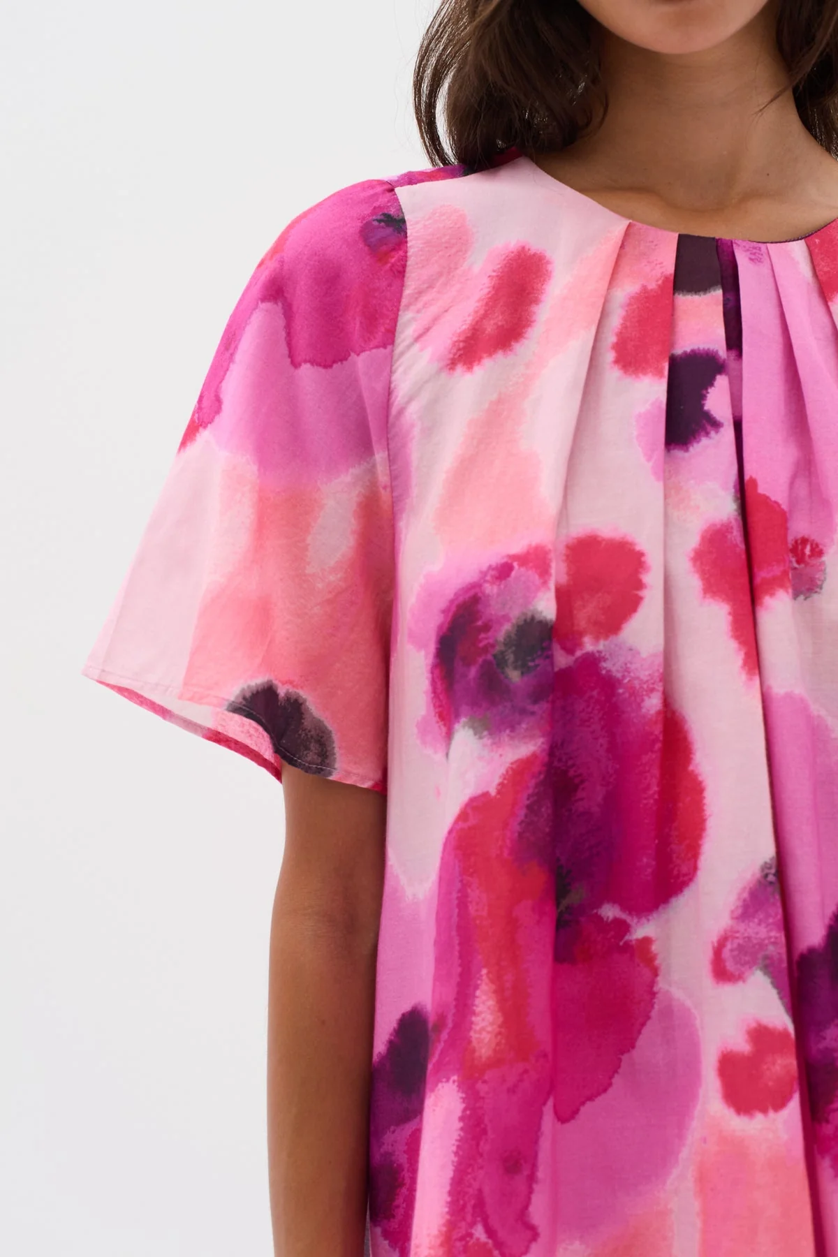 Freyahiw Top Pink Watercolor Drops - Image 8
