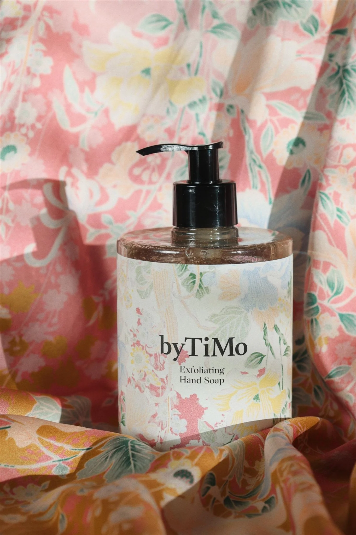 Exfoliating Hand Soap Rose - Image 3