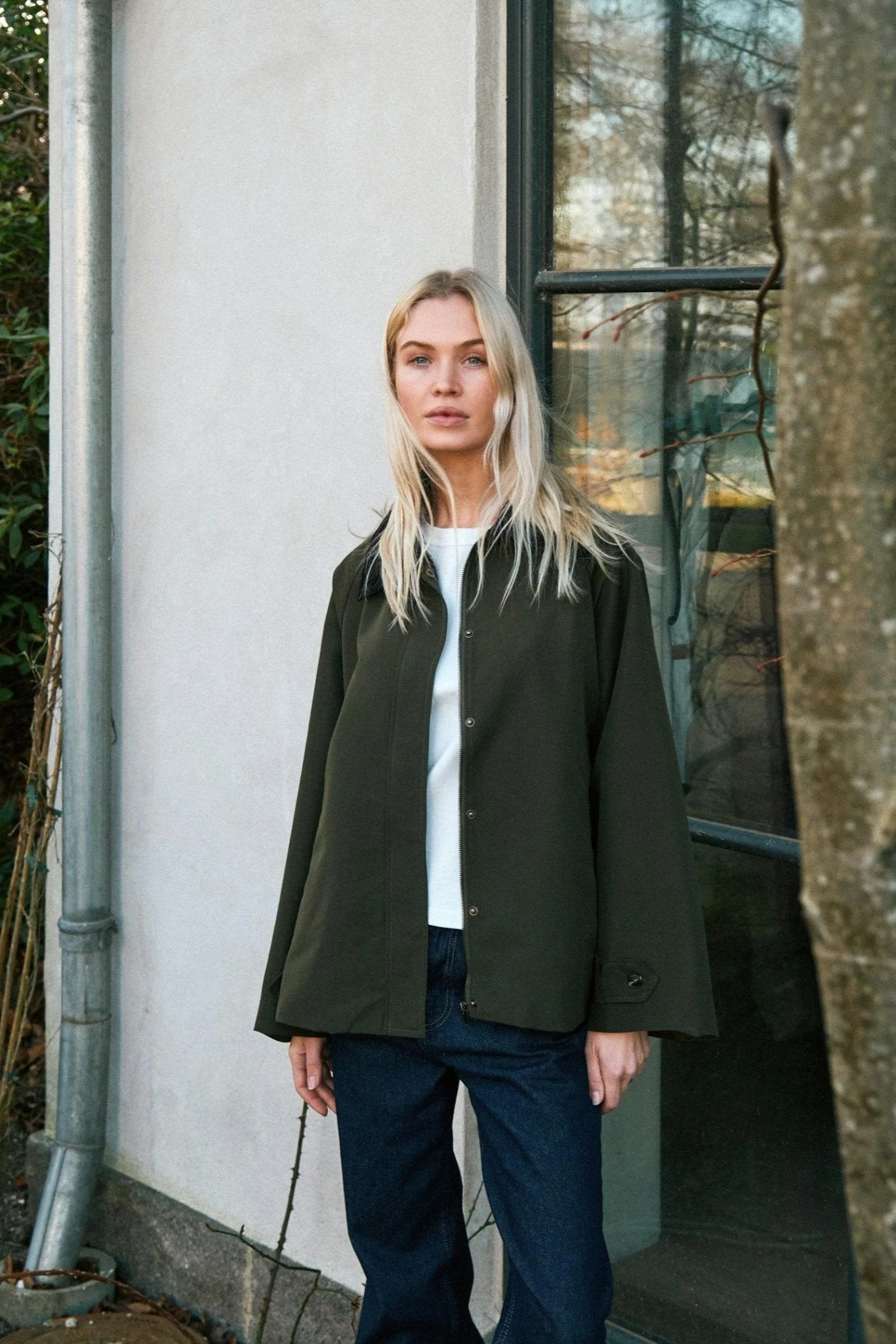 Gatbi Clean Jacket Dark Green - Image 3