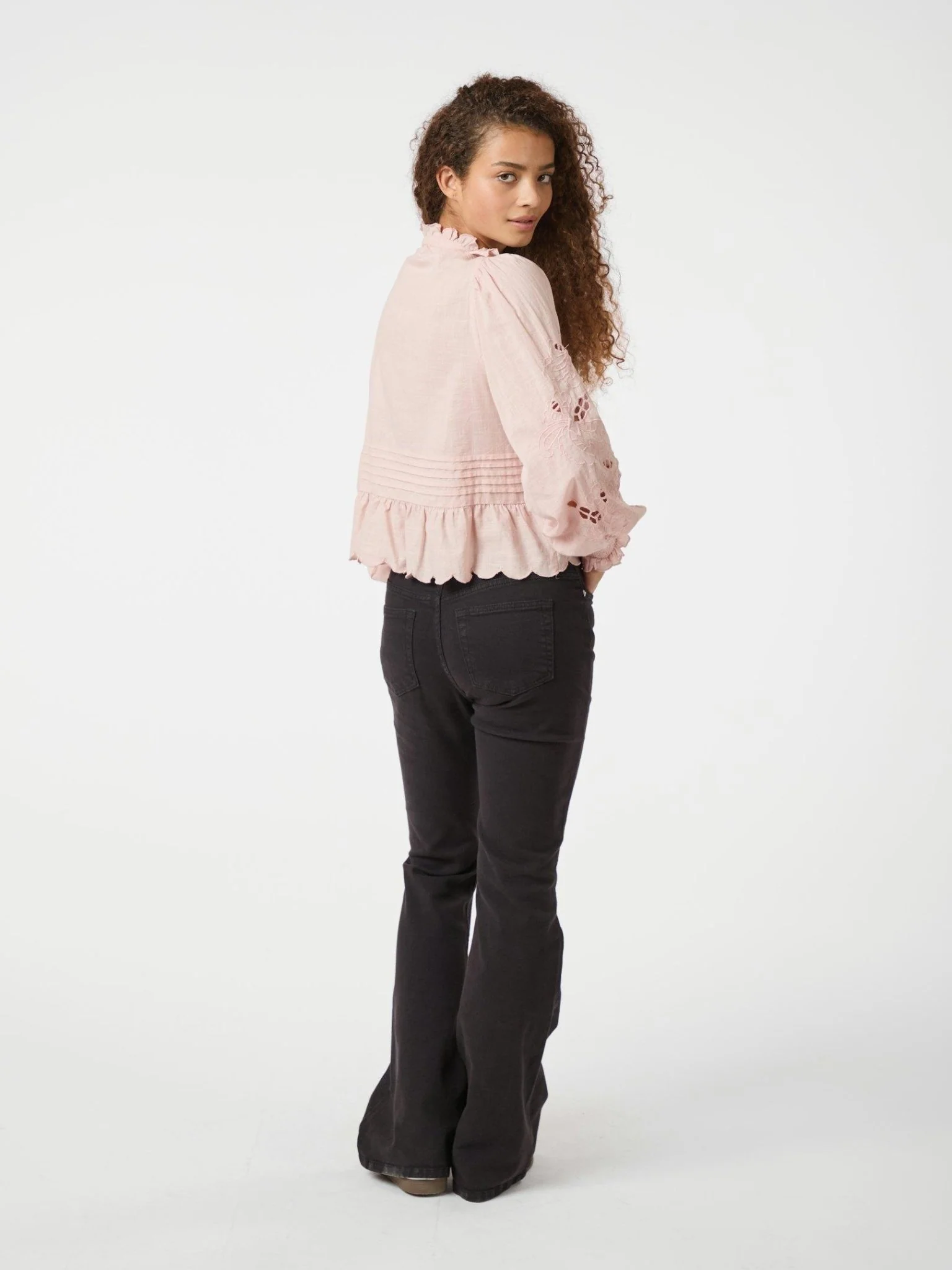 Petrine Embroidery Blouse Rose - Image 4