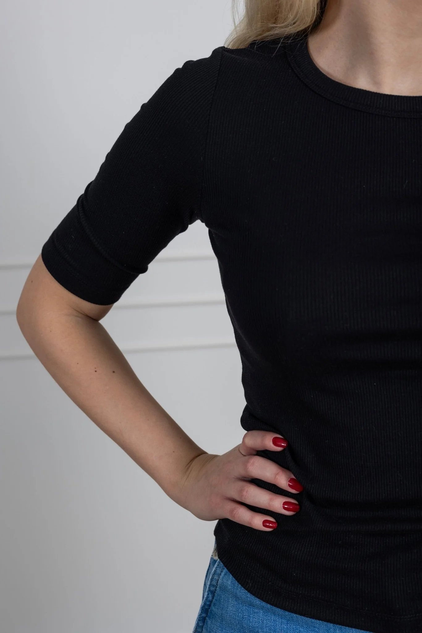 Dianna 2/4 O-Neck Top Black - Image 6