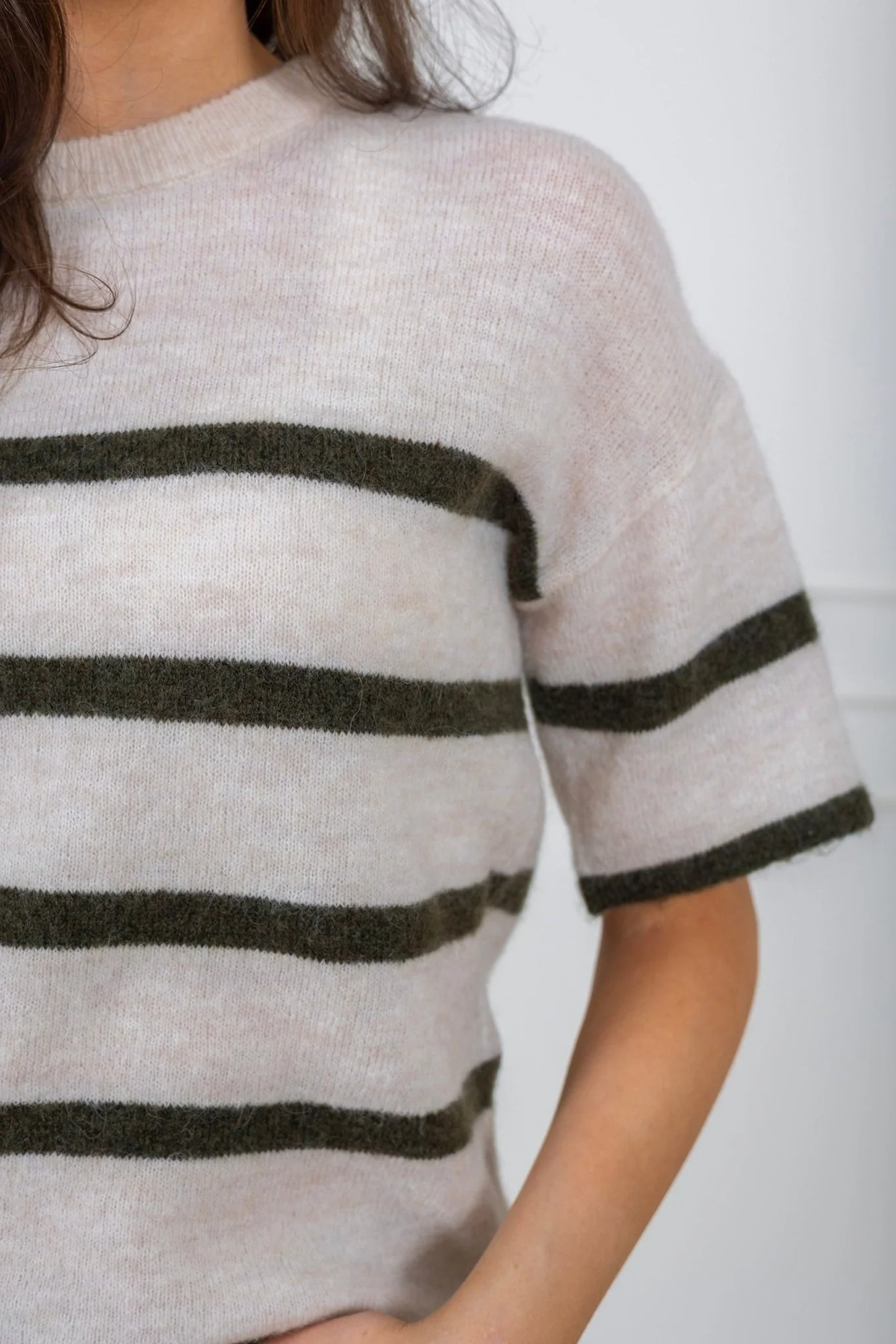 Maline-Liliana 2/4 Knit O-Neck Birch Kalamata - Image 6