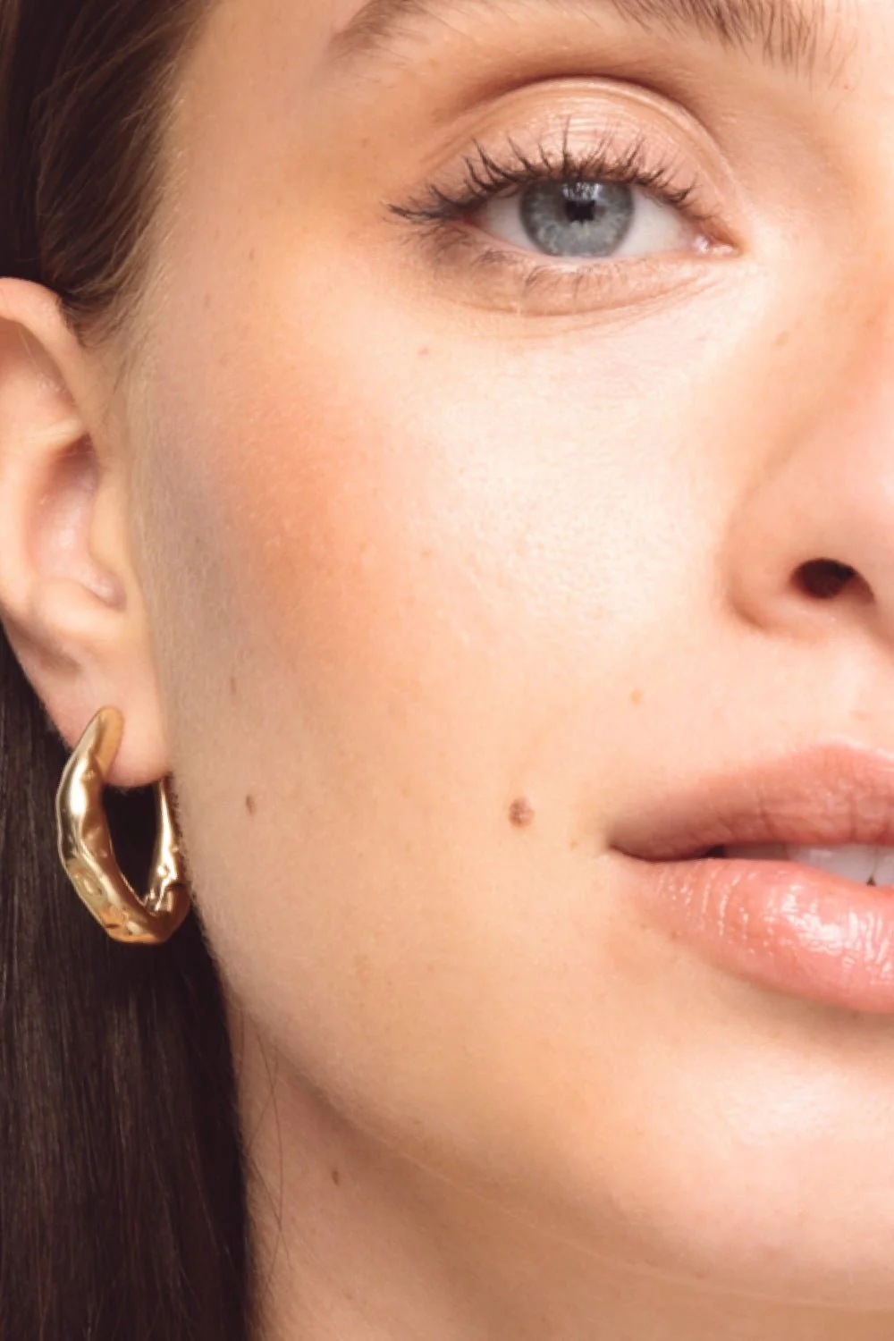 The Big Triangle Hoops Gold - Image 3