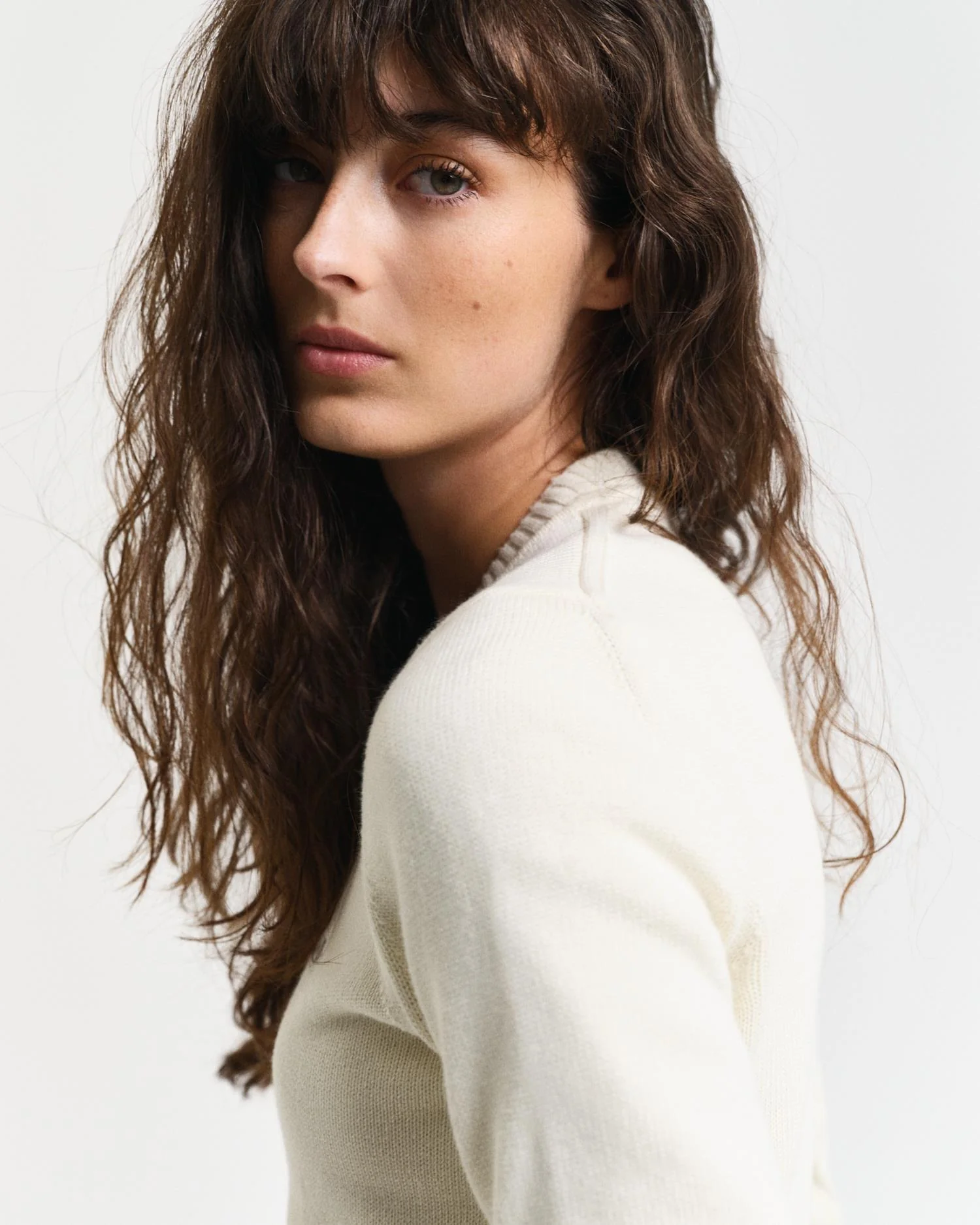 Classic Cotton Crew Neck Sweater Cream - Image 4
