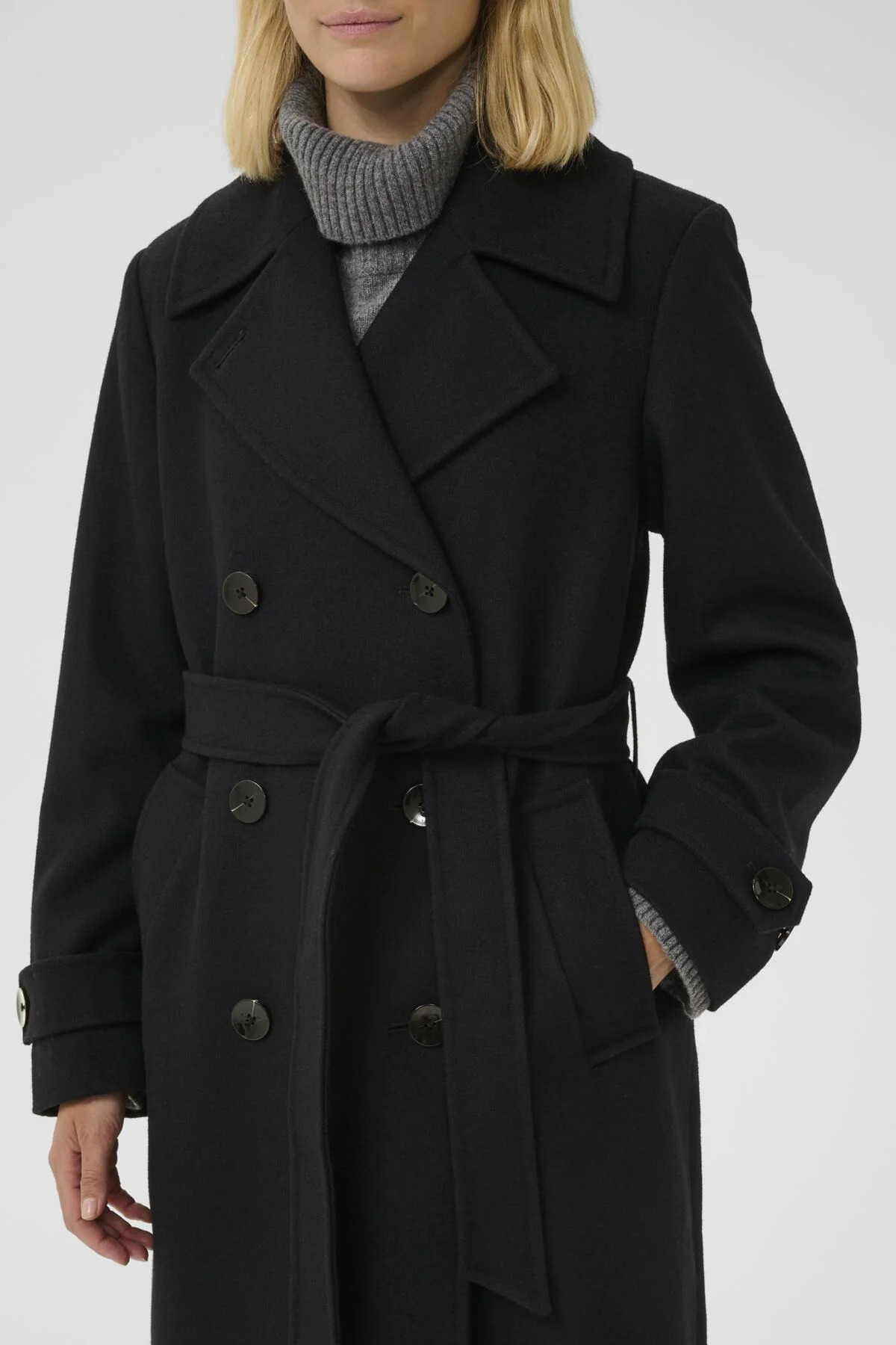 Synne Outerwear Black - Image 8