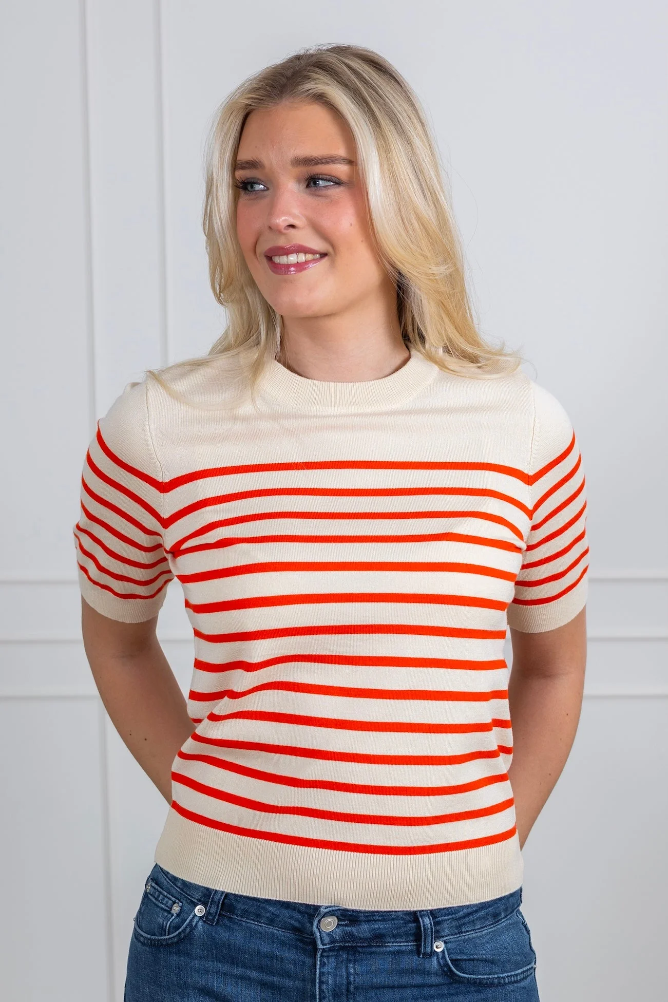 Yaslena Ss Knit Pullover Birch Cherry Tomato Stripes - Image 4
