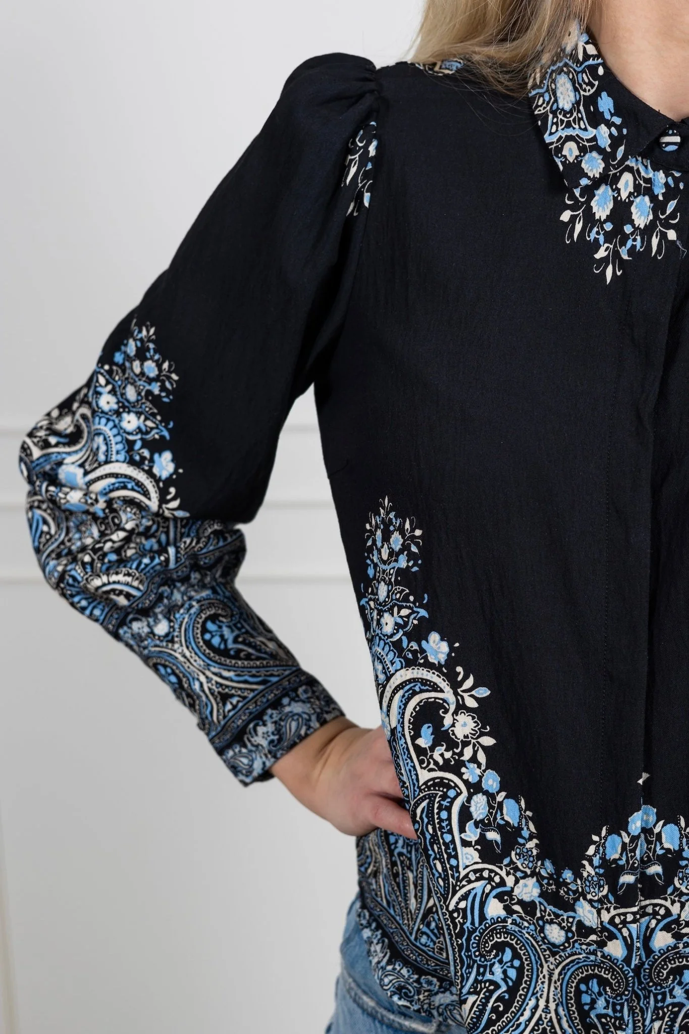 Yasbirma Ls Shirt Black Birma Print - Image 6