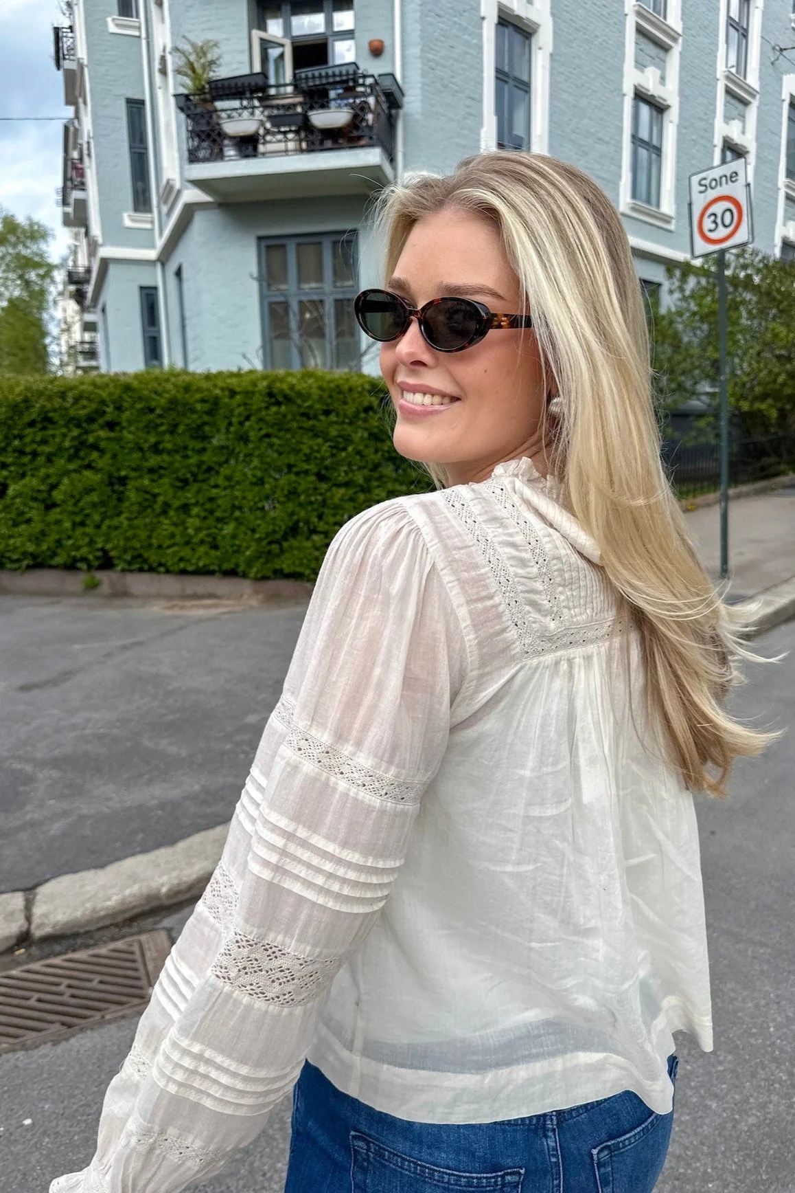 Ebba S Voile Blouse Ivory - Image 3