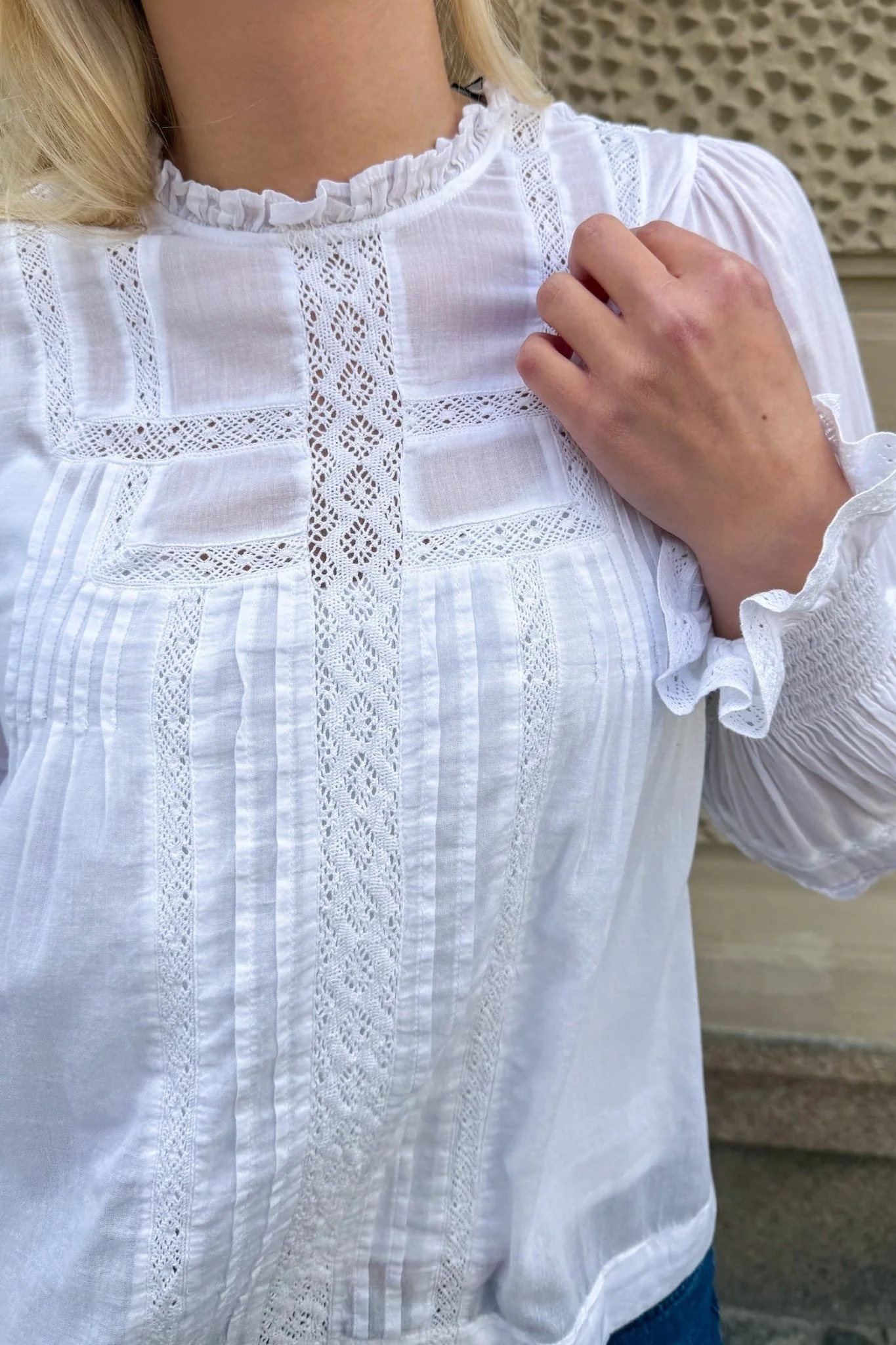 Ebba S Voile Blouse White - Image 4