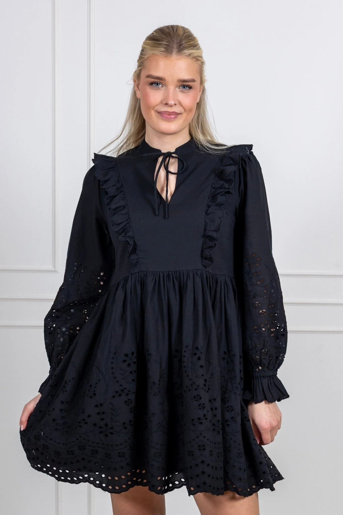 Yasluma Ls Dress Black - Image 5