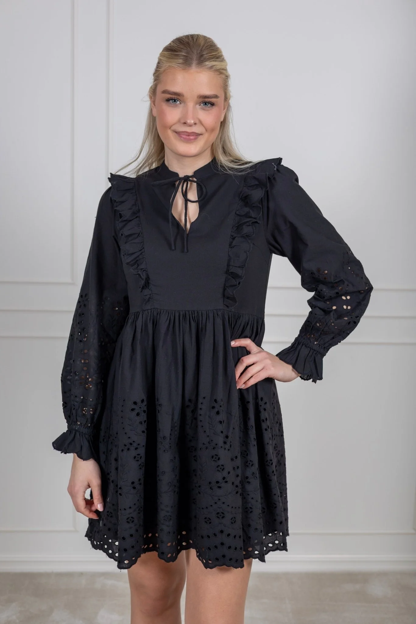 Yasluma Ls Dress Black - Image 7