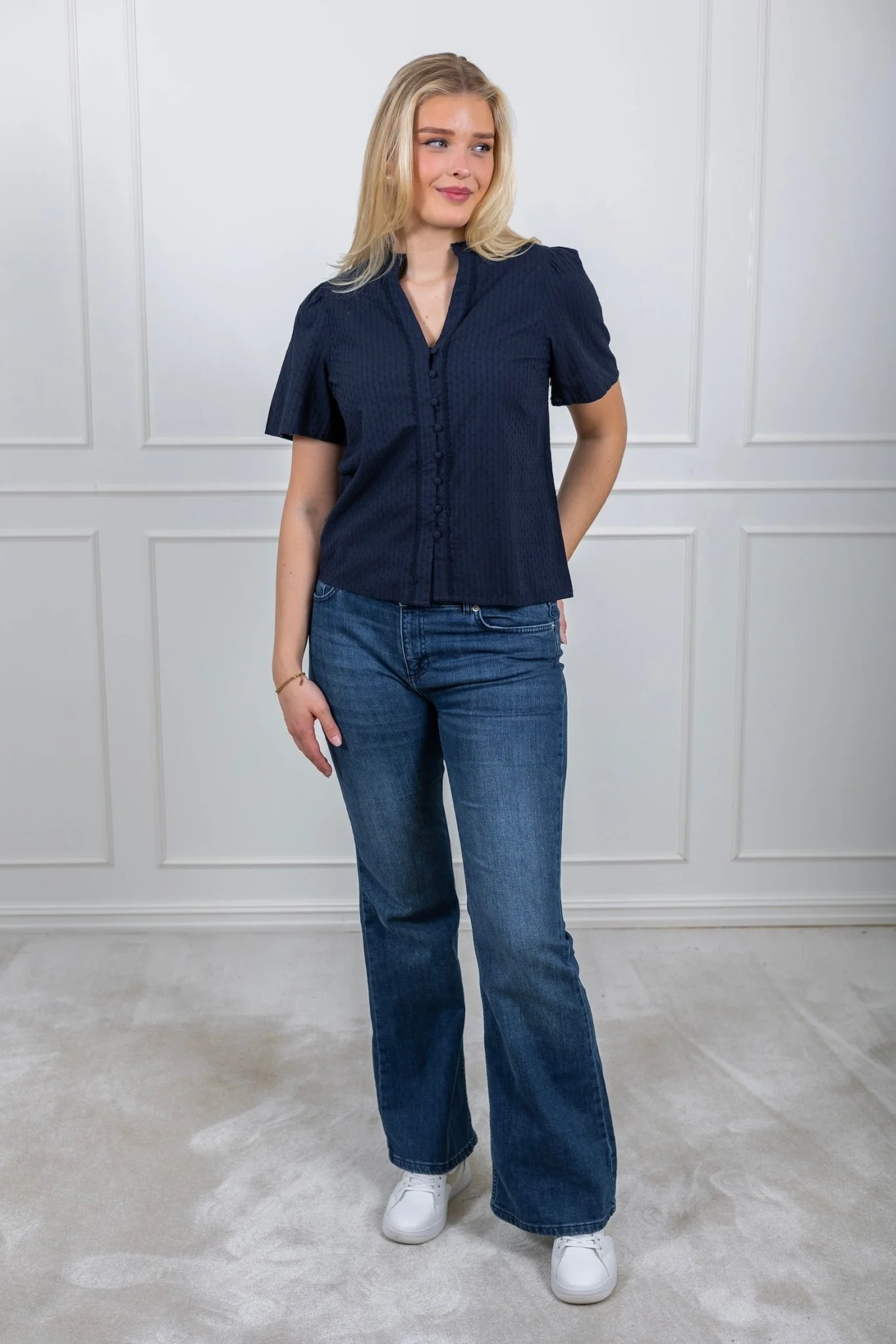 Yastia Ss Top Navy Blazer - Image 3