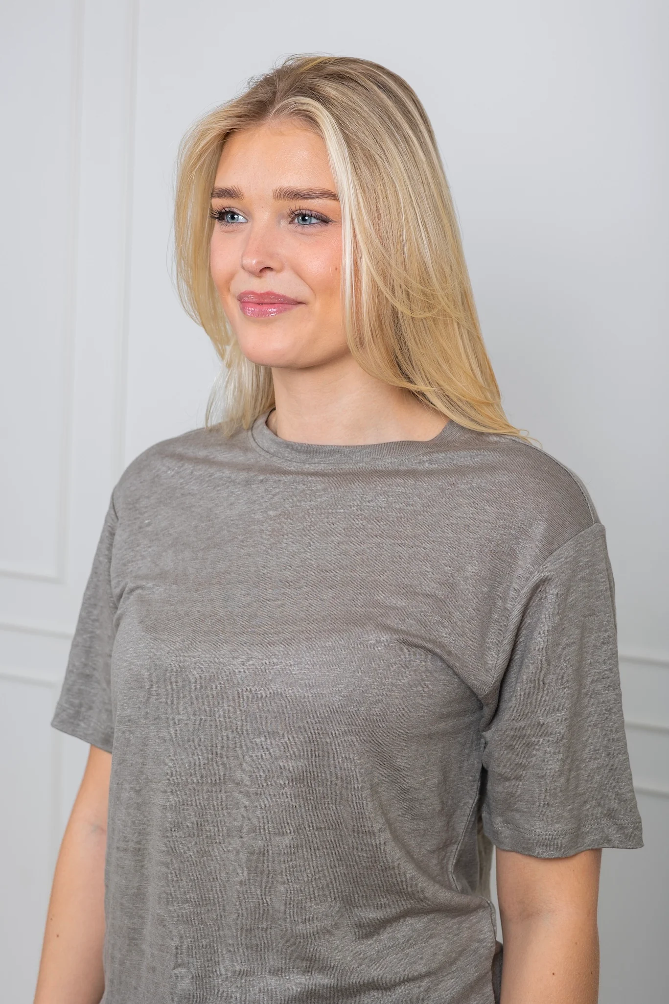 Vilja Linen Ss Tee Vetiver - Image 4