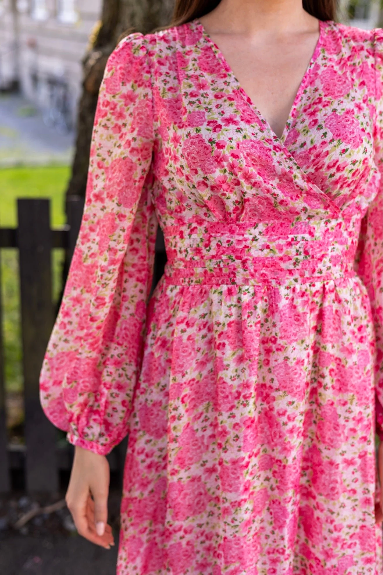 Cupro Tieband Gown Summerfield - Image 4