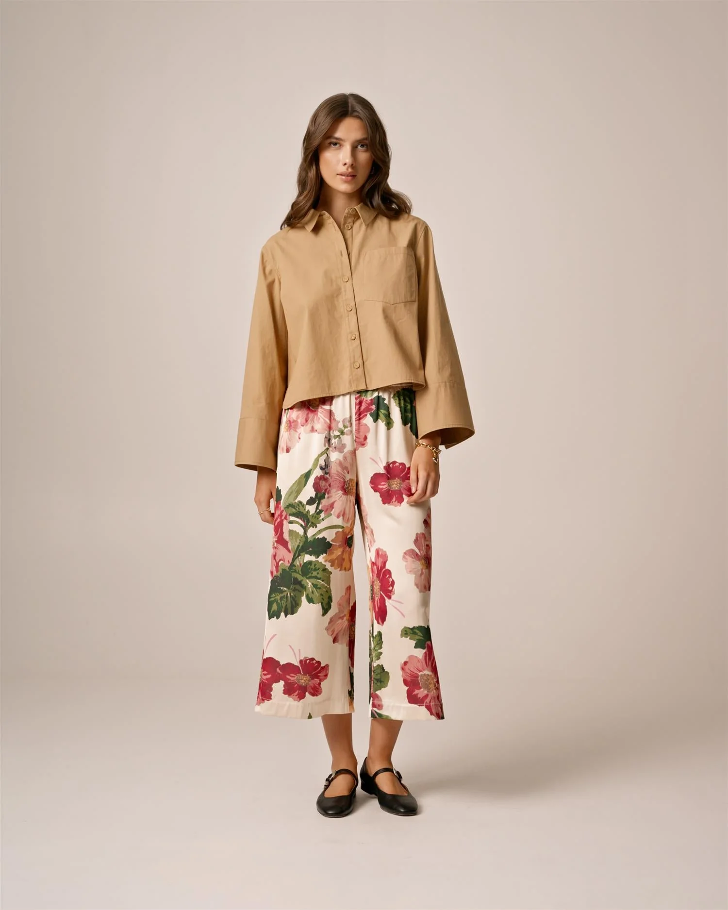 Tailored Satin Bermuda Night Bloom - Image 8