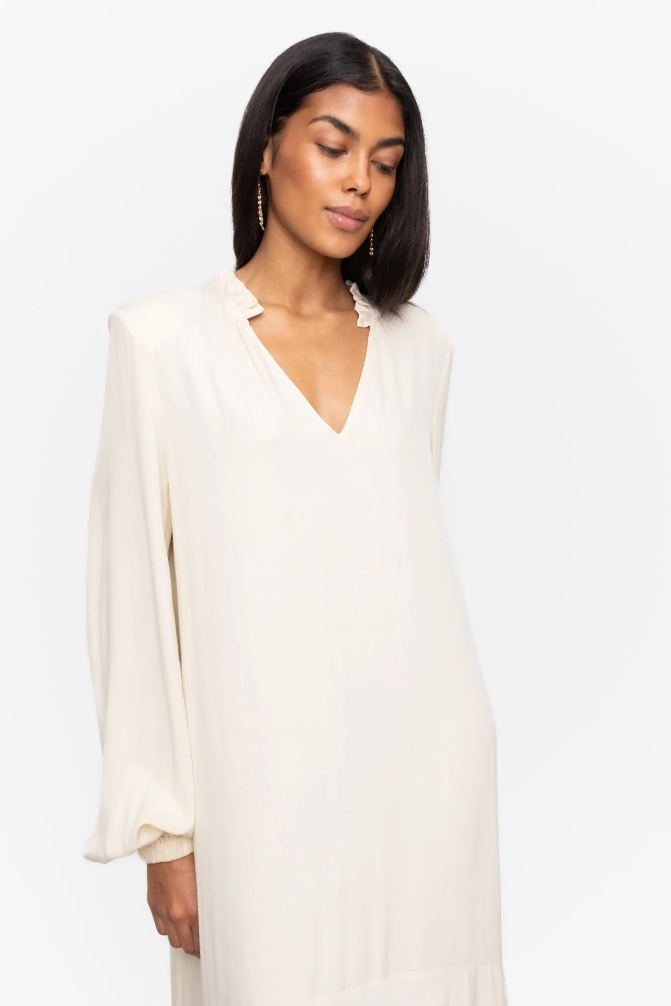 Laura Dress Cream - Image 3