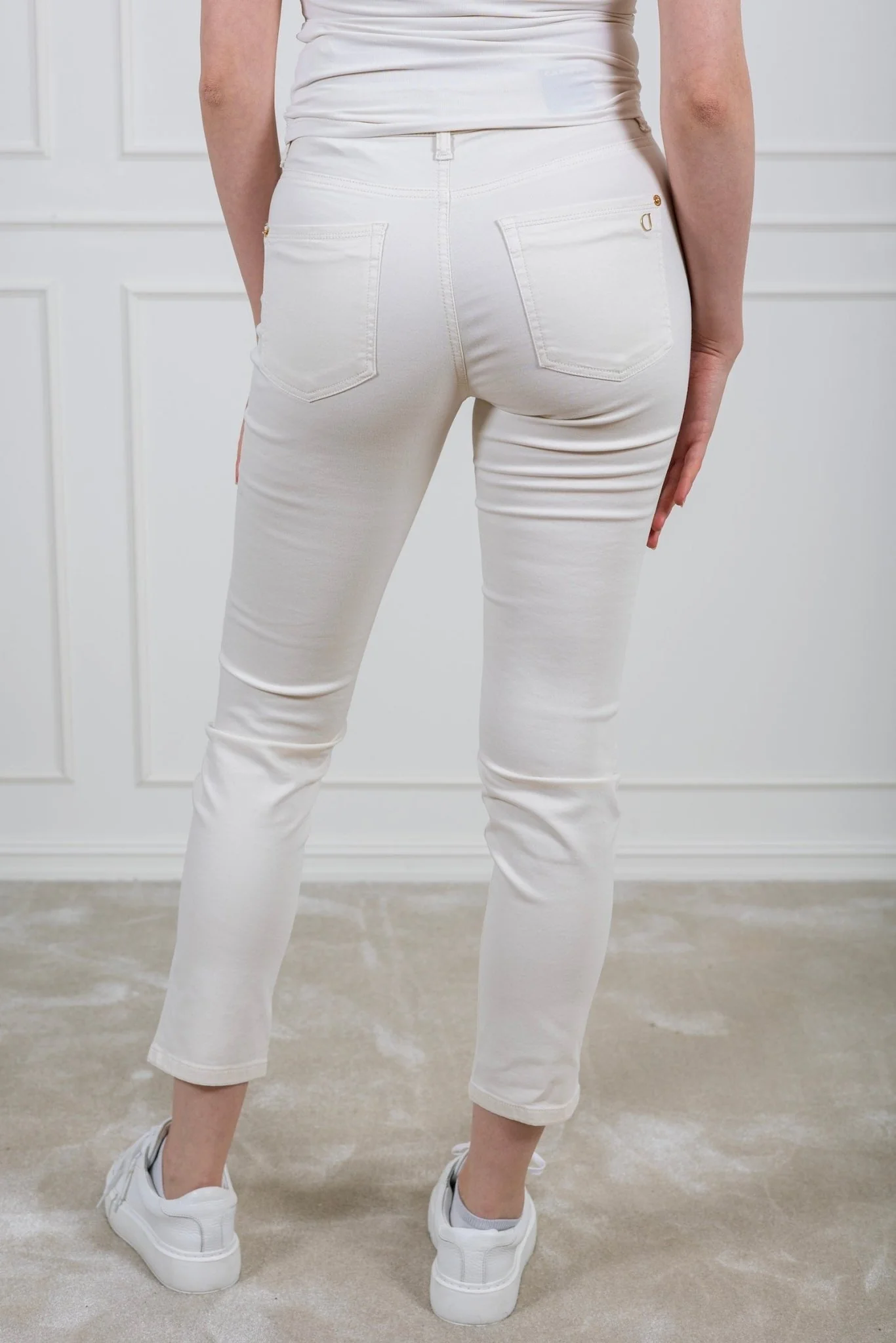Krystal Coconut cream - Image 2