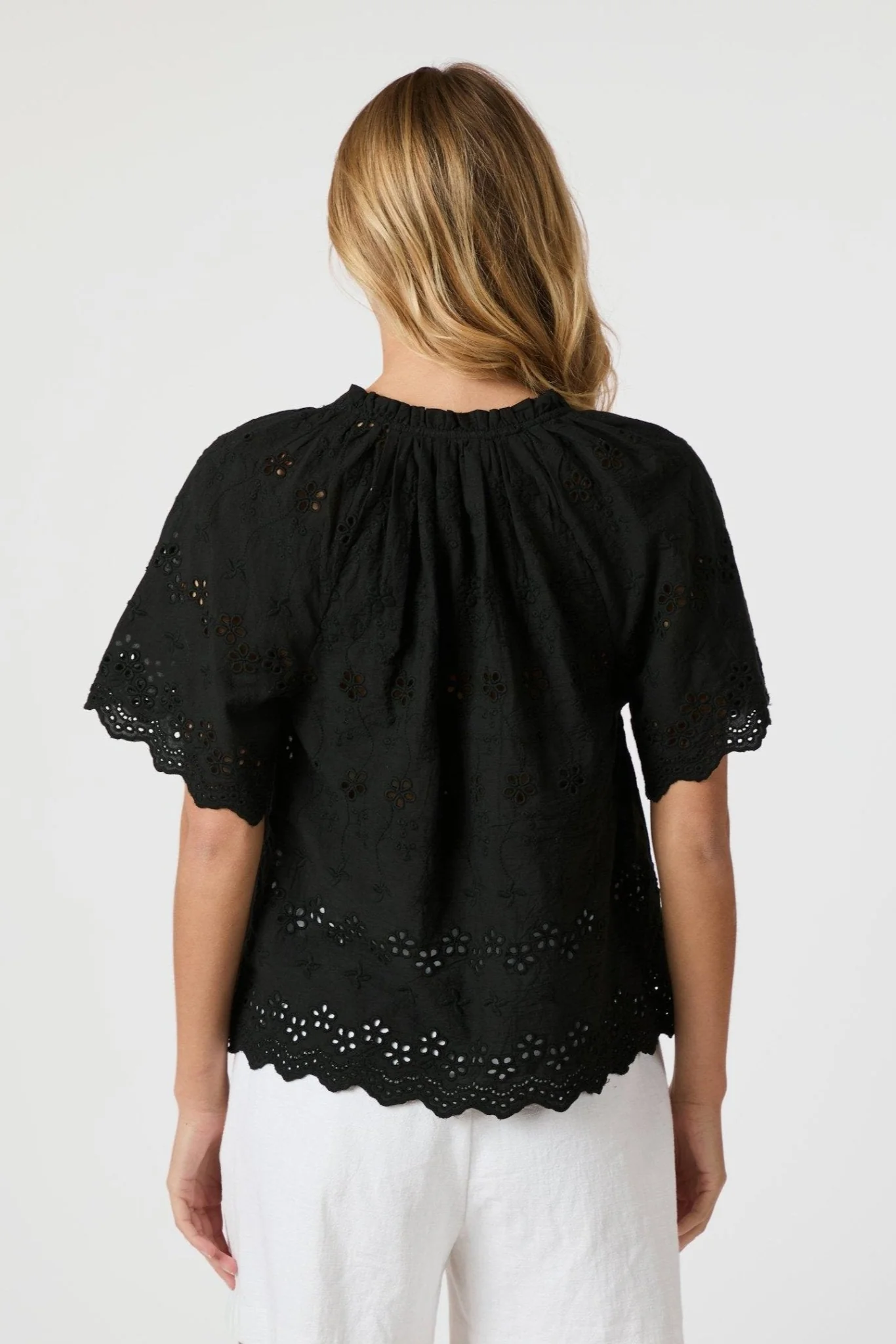Odet Embroidery Blouse Black - Image 10