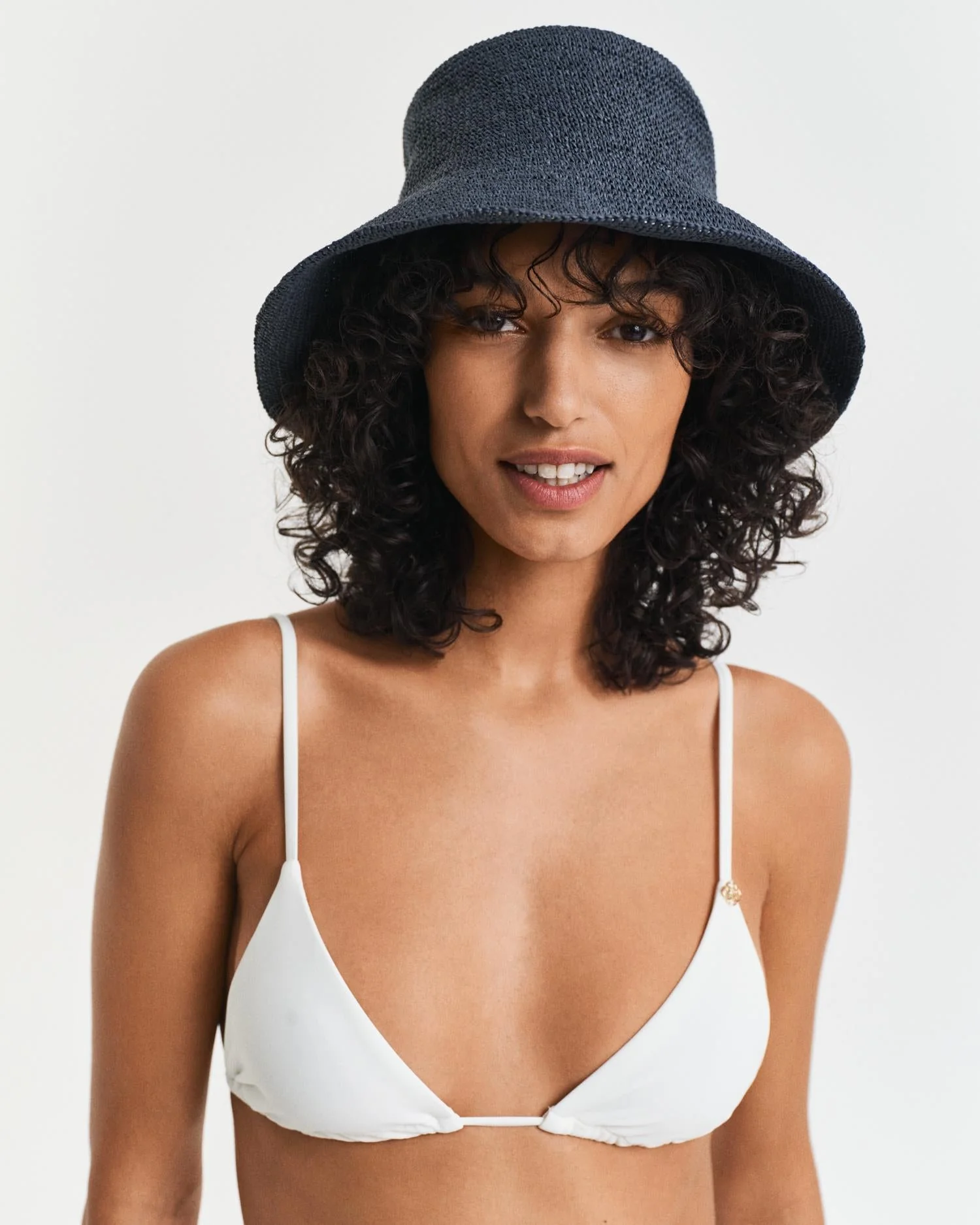 Straw Hat Evening Blue - Image 2