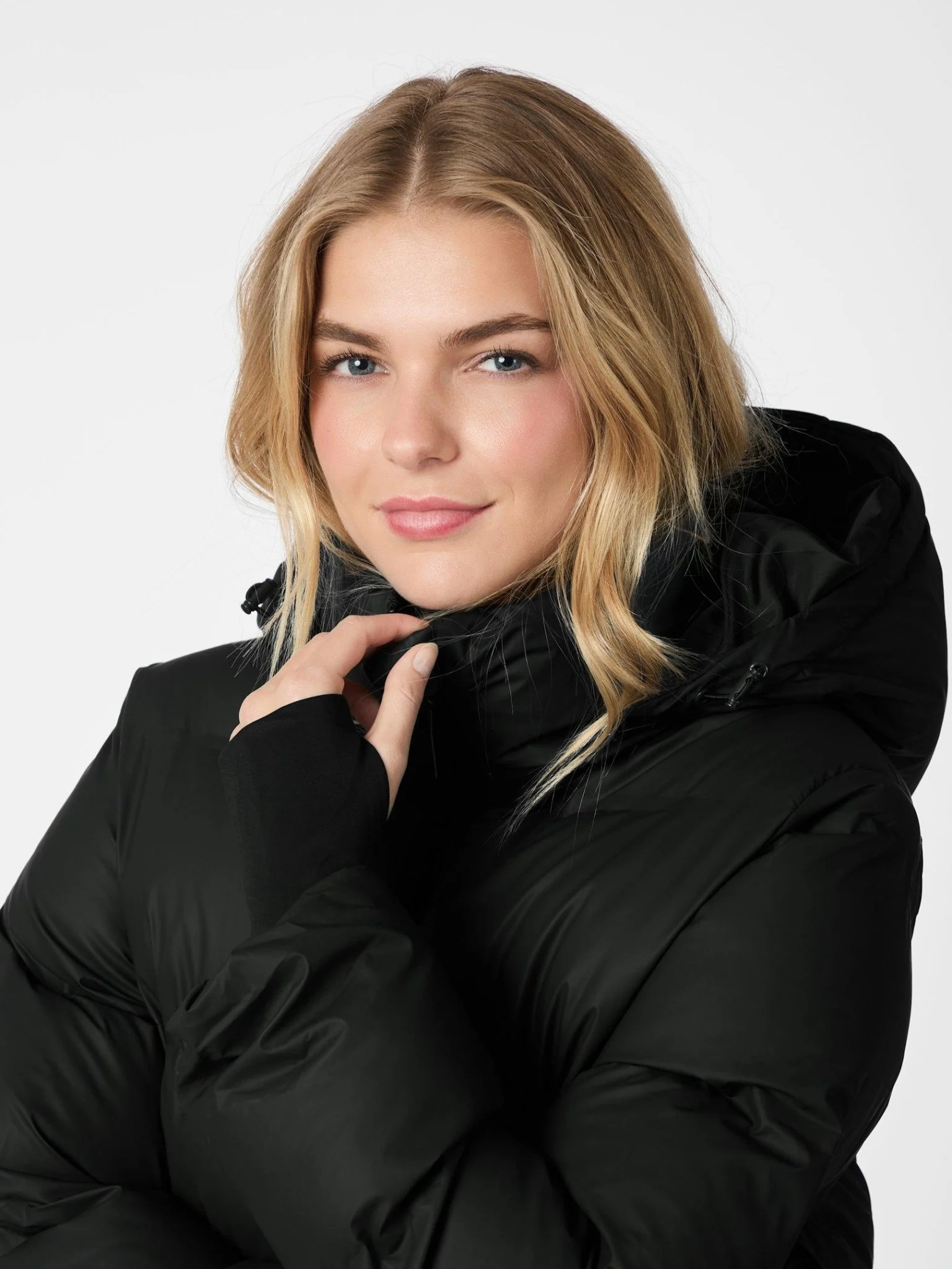 Fox C Puffer Jacket Black - Image 5