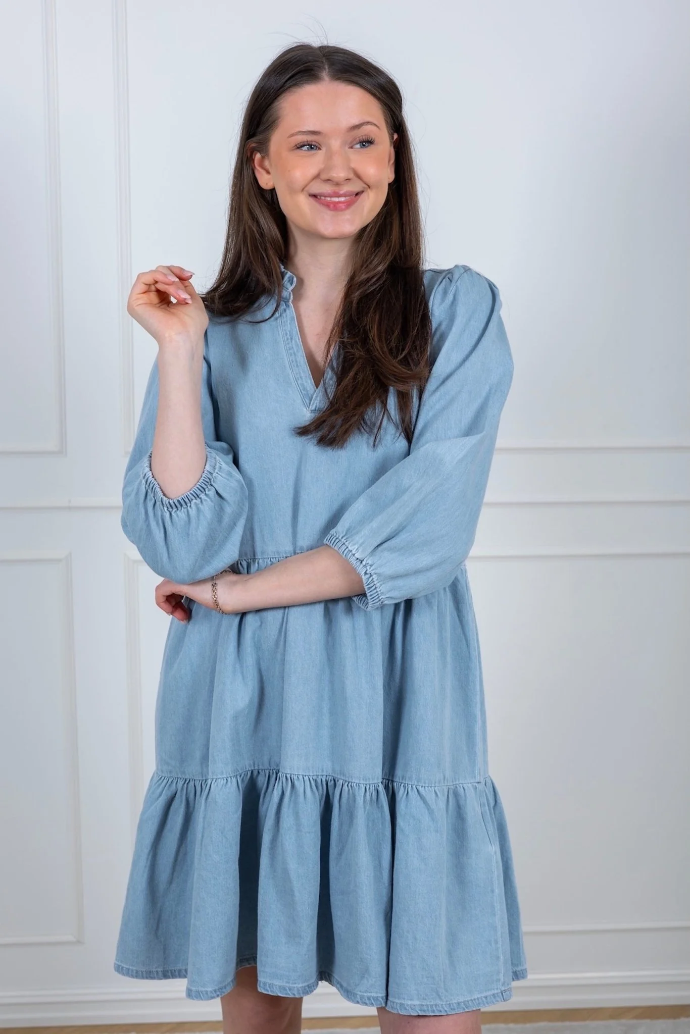 Viggasi Dress Whiteish Blue Denim - Image 3