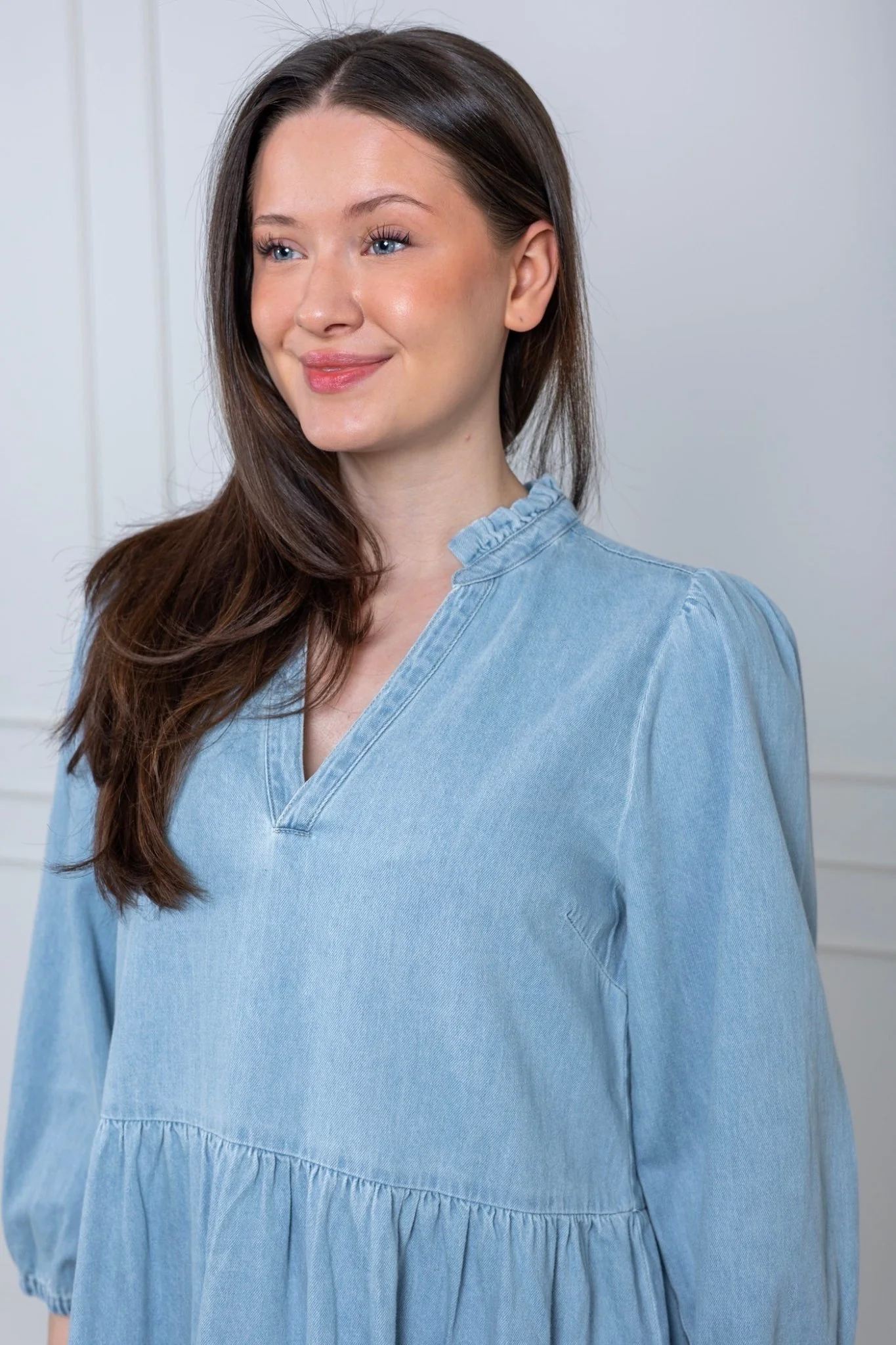 Viggasi Dress Whiteish Blue Denim - Image 4