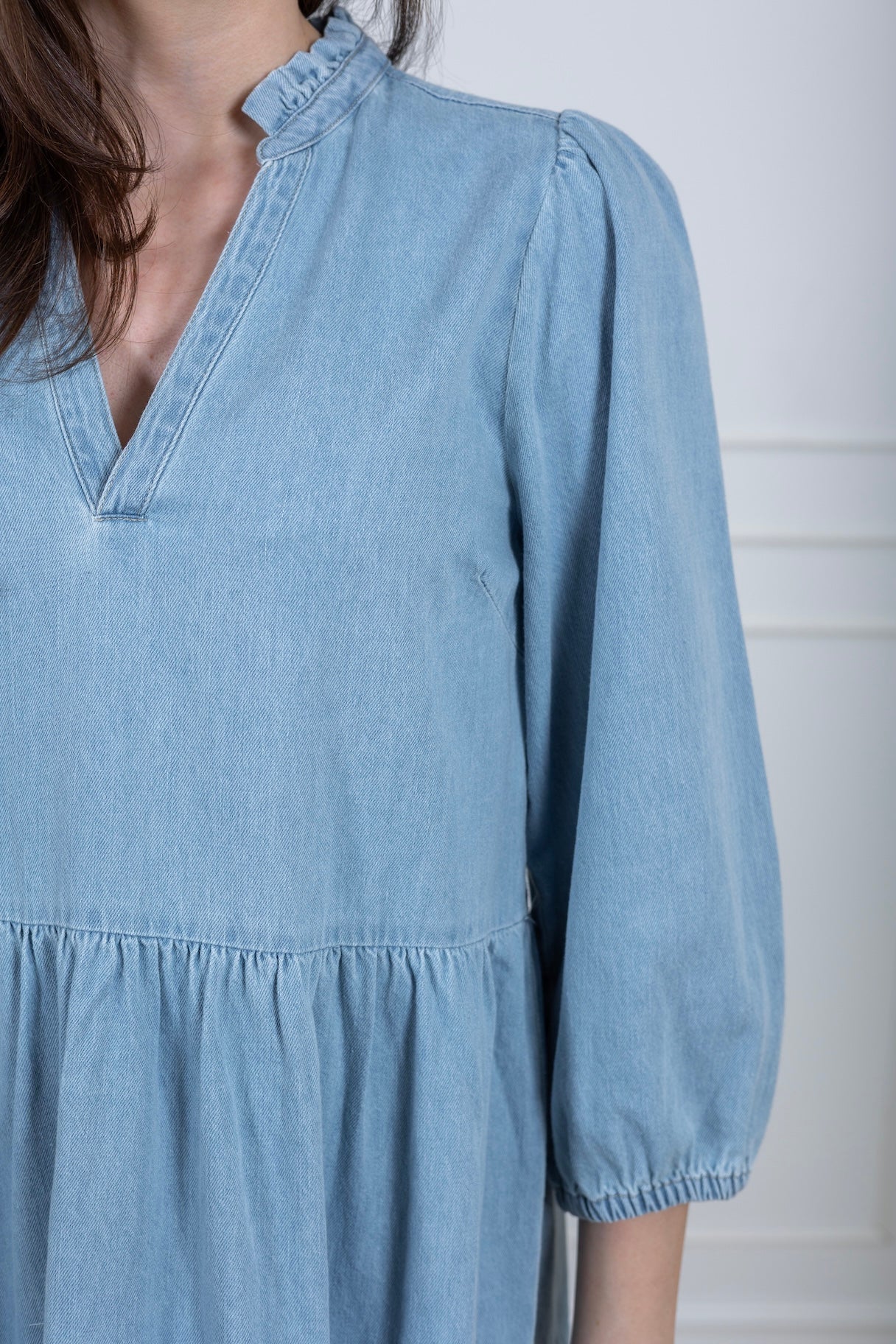 Viggasi Dress Whiteish Blue Denim - Image 5